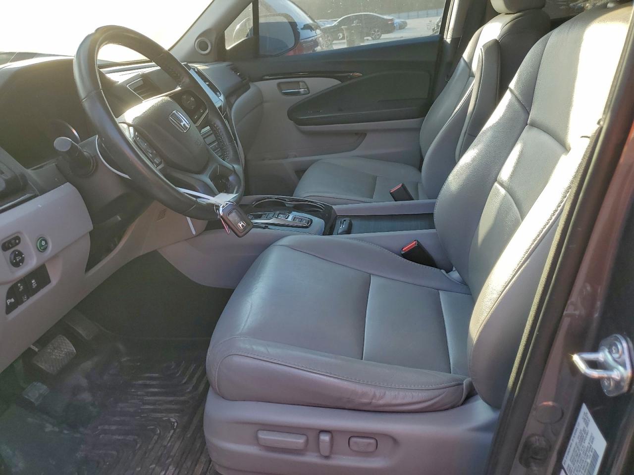 2021 Honda Pilot Touring VIN: 5FNYF5H97MB023008 Lot: 94196295