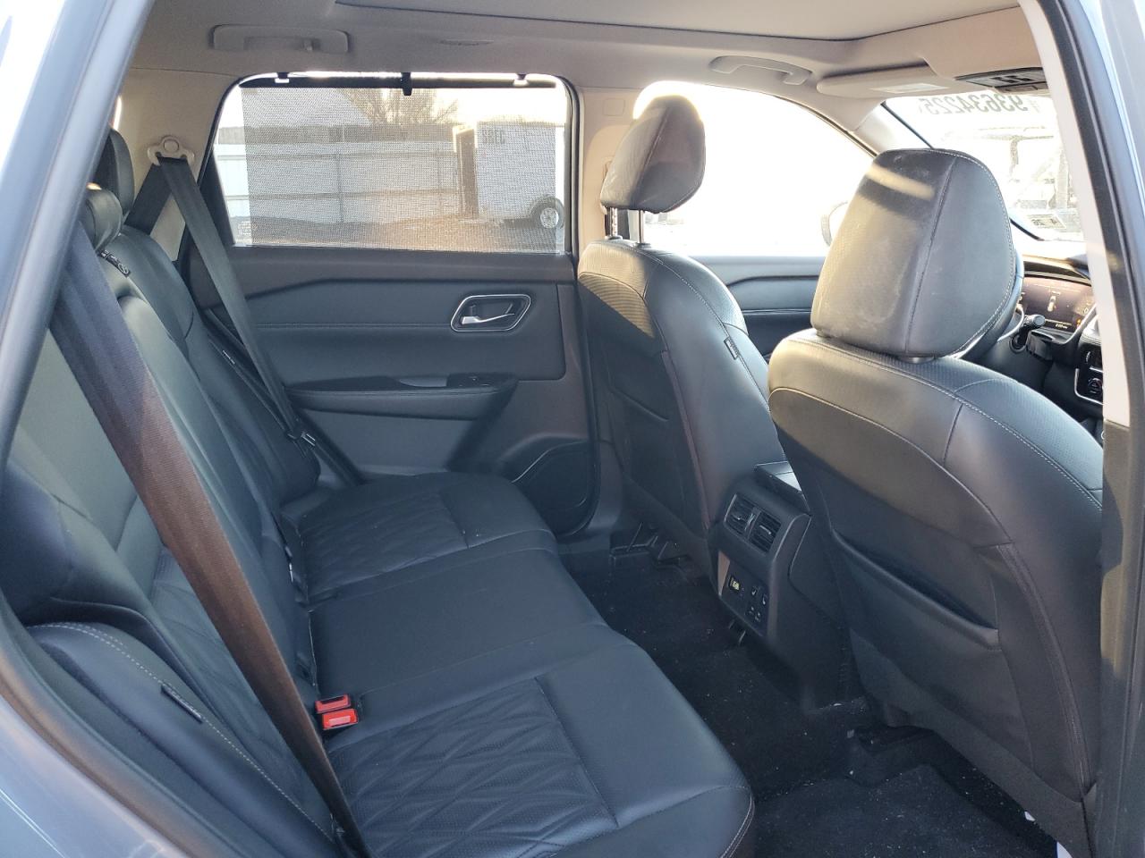 2021 Nissan Rogue Platinum VIN: JN8AT3DD9MW305496 Lot: 93634225