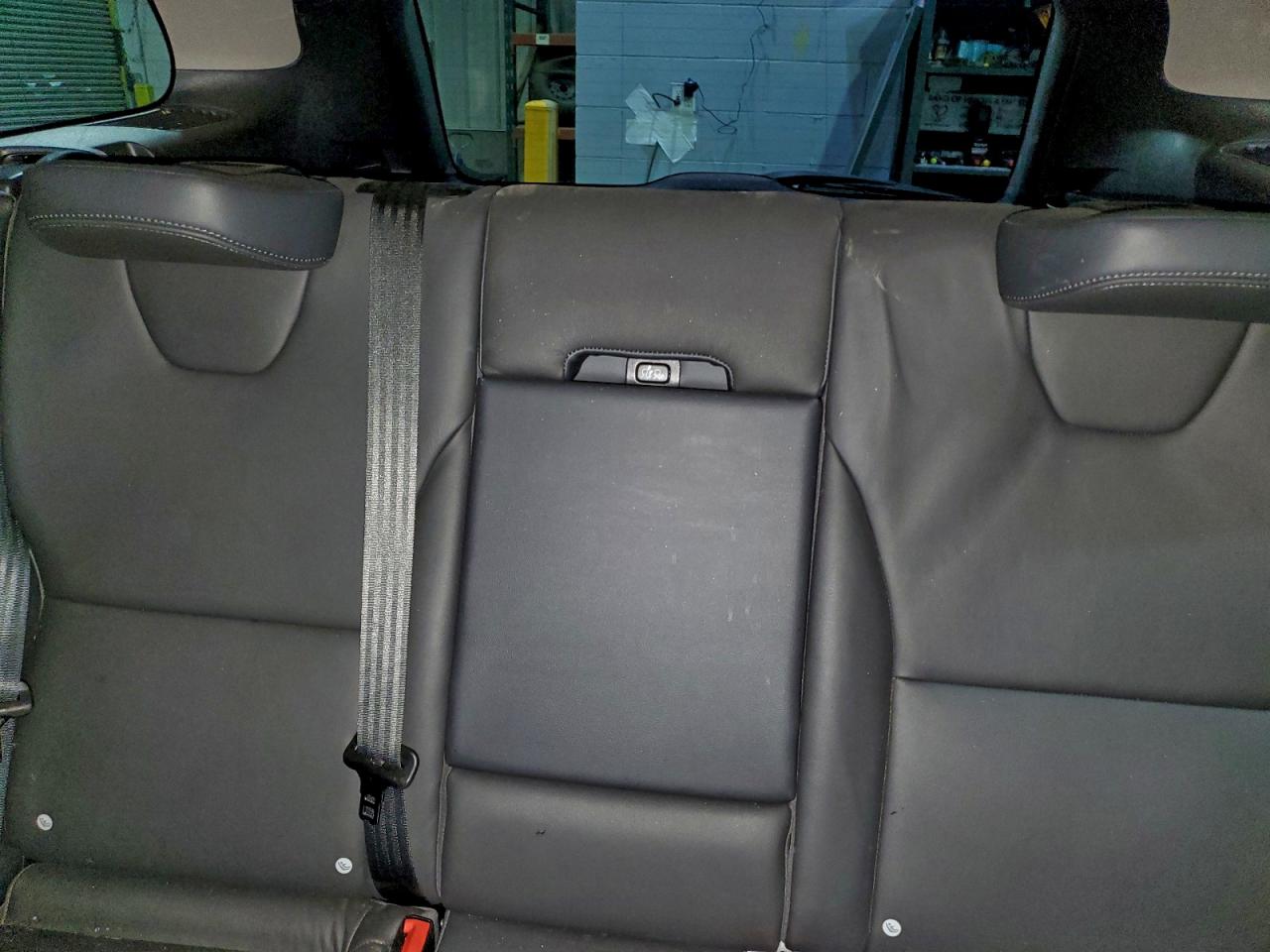 2017 Volvo Xc60 T5 Inscription VIN: YV440MRU7H2174403 Lot: 93950355