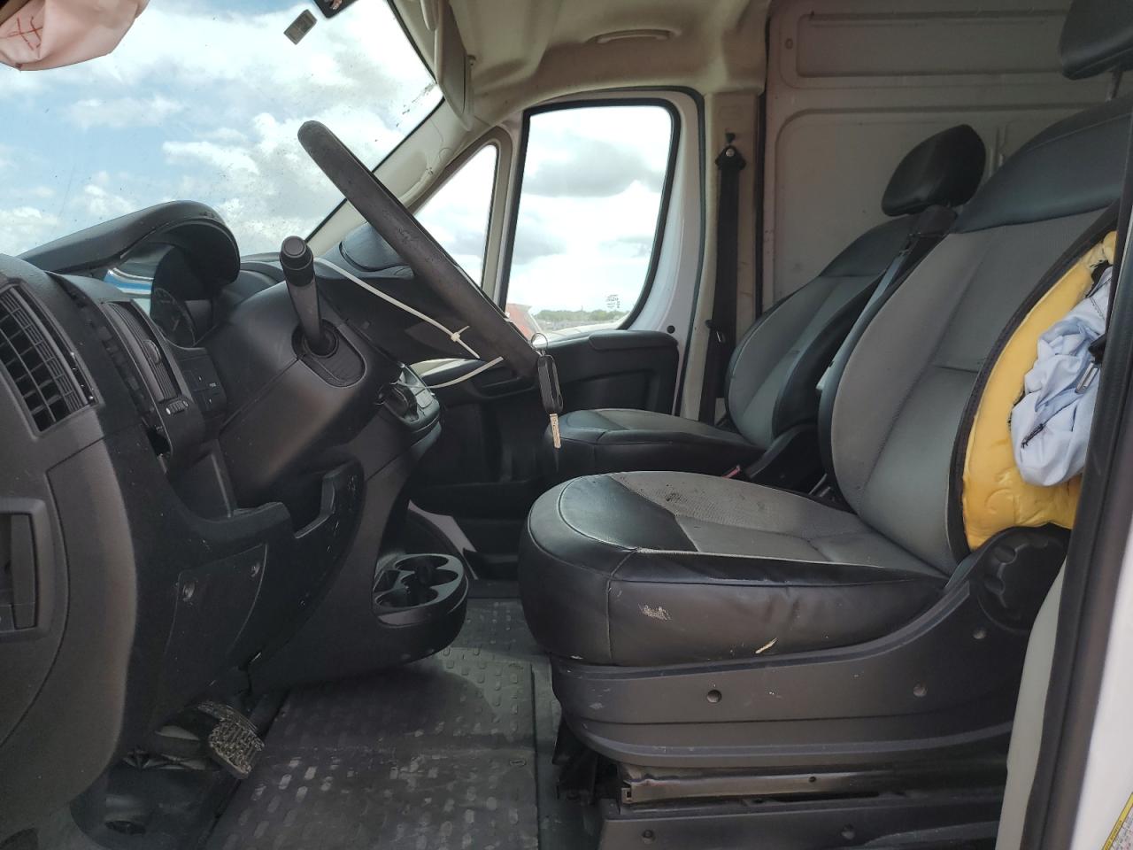 2017 Ram Promaster 2500 2500 High VIN: 3C6TRVDG8HE548491 Lot: 89868055