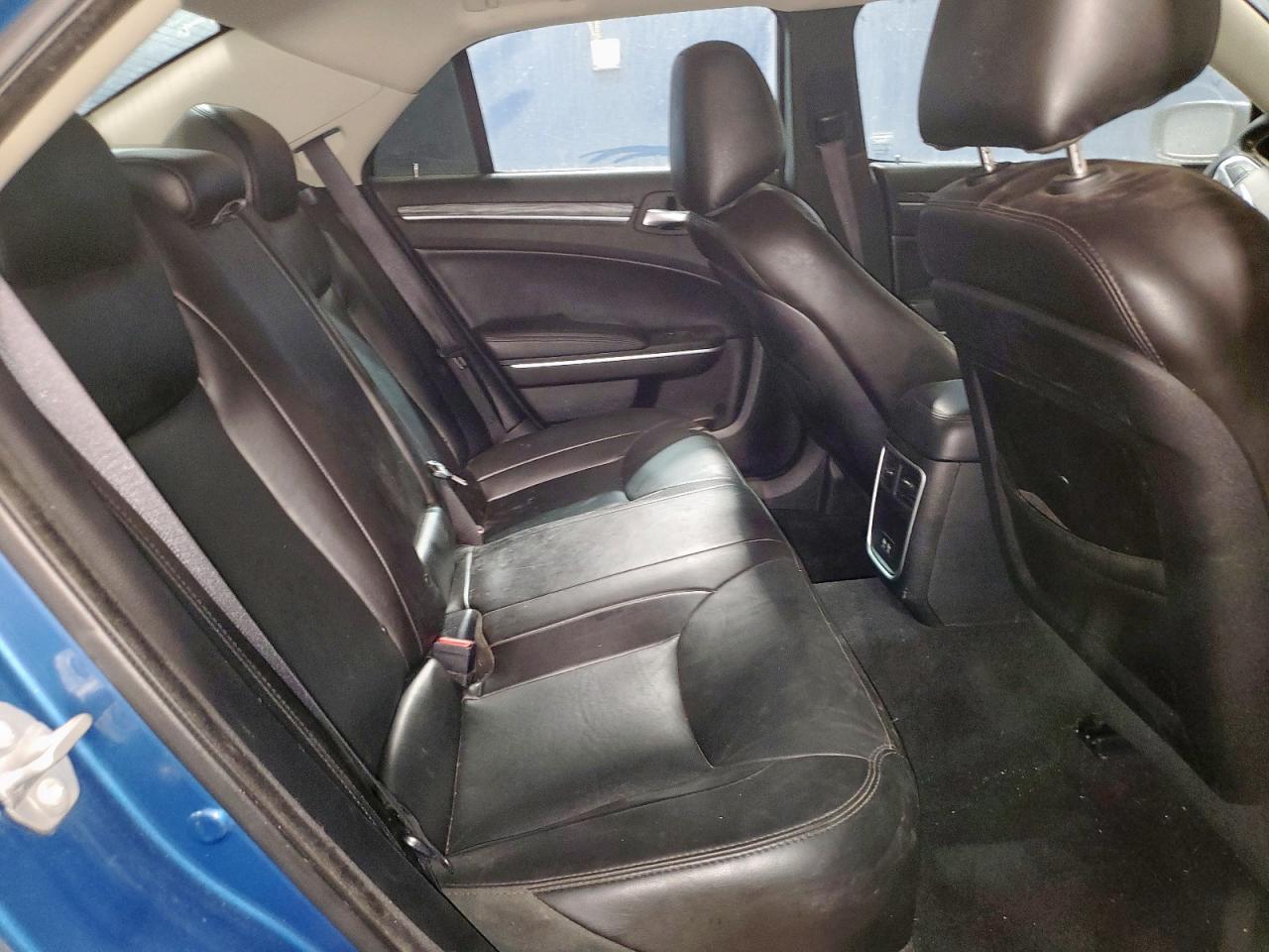 2022 Chrysler 300 Touring L VIN: 2C3CCADG2NH121203 Lot: 90140405