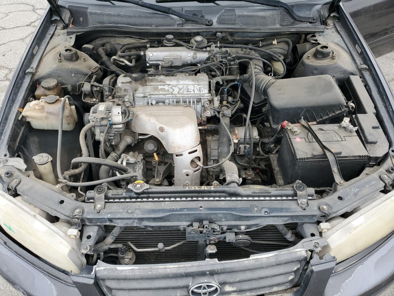 2000 Toyota Camry Ce VIN: 4T1BG22K8YU969155 Lot: 91675685