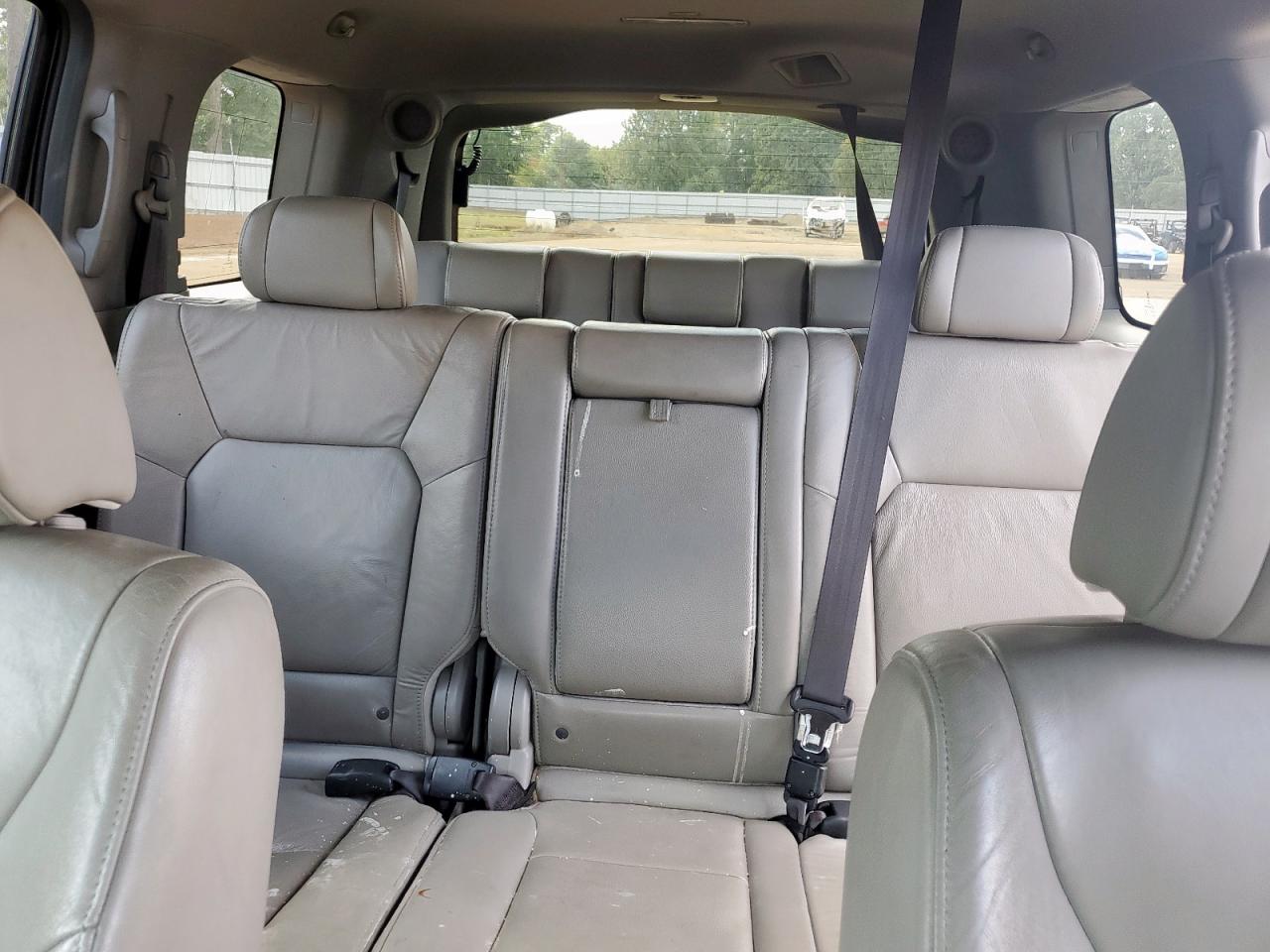 2011 Honda Pilot Touring VIN: 5FNYF3H91BB001992 Lot: 91784295