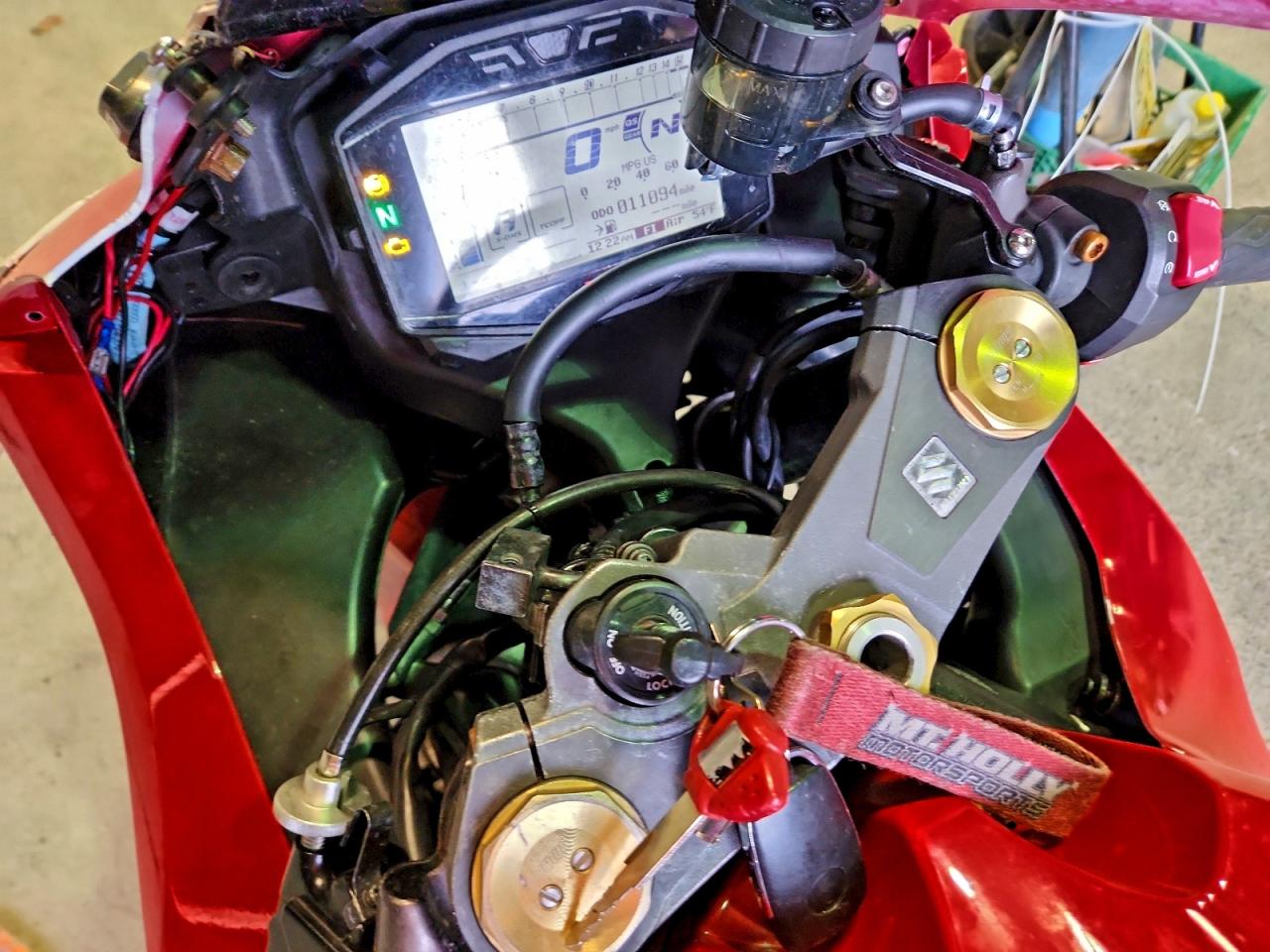 2024 Suzuki Gsx-R1000 VIN: JS1DM11B1R7100425 Lot: 94344115