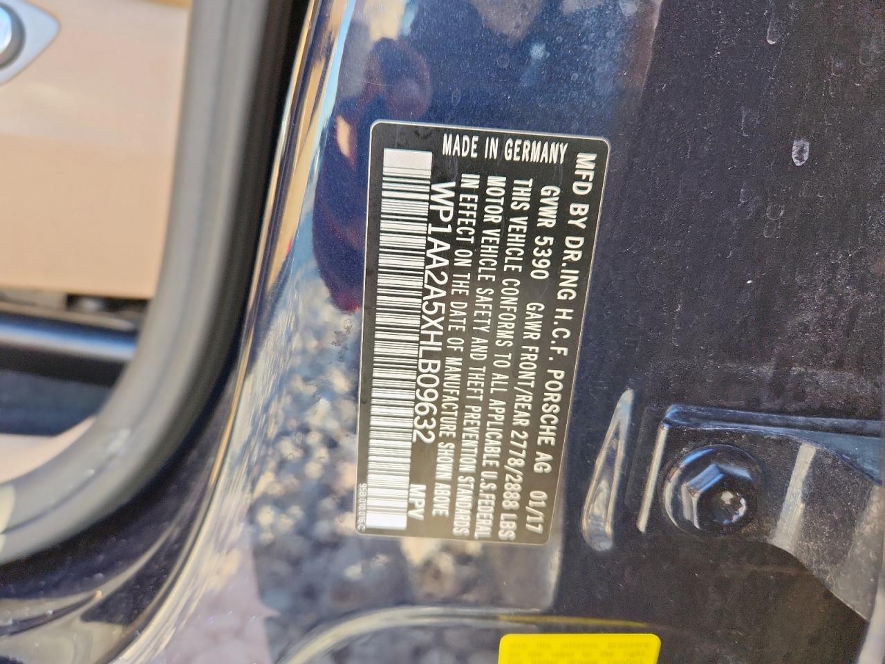 2017 Porsche Macan VIN: WP1AA2A5XHLB09632 Lot: 91419825