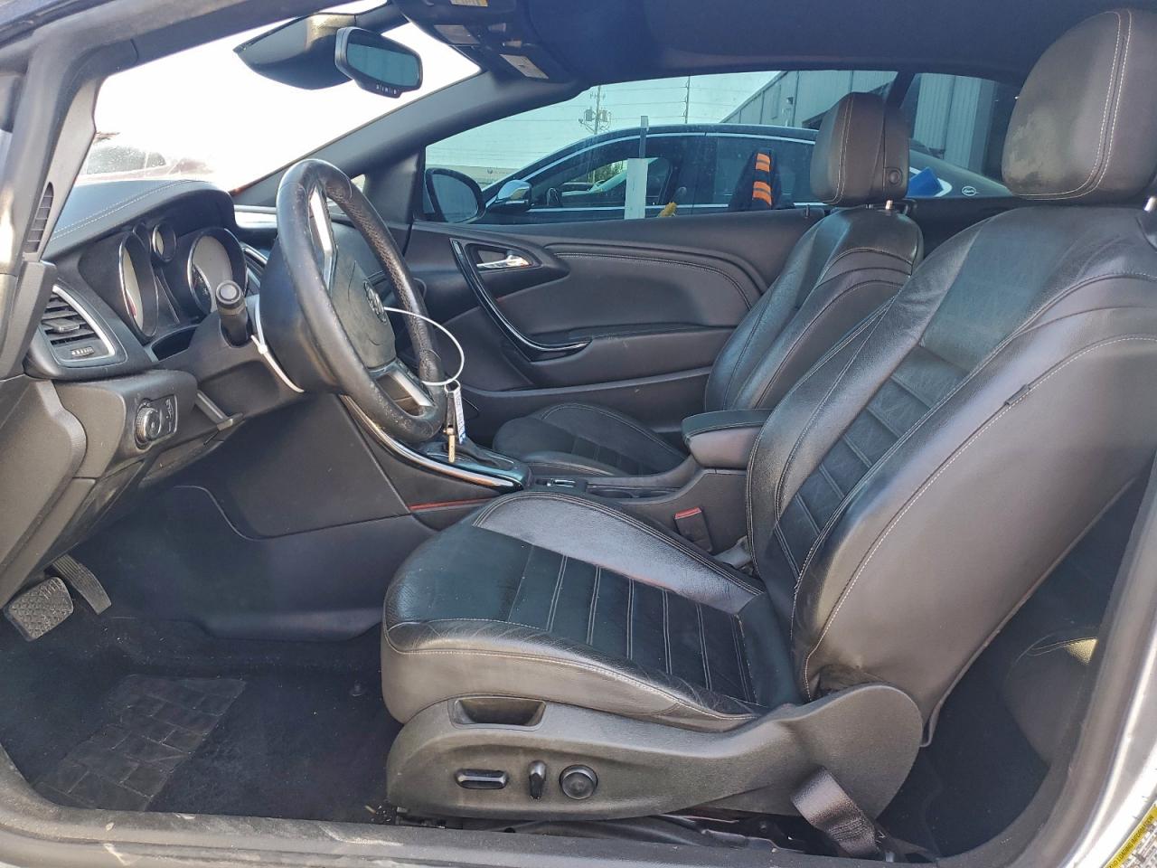 2018 Buick Cascada Premium VIN: W04WH3N53JG040665 Lot: 93914535