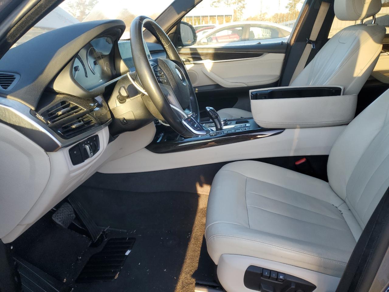2018 BMW X5 Xdr40E VIN: 5UXKT0C57J0V98224 Lot: 90495185