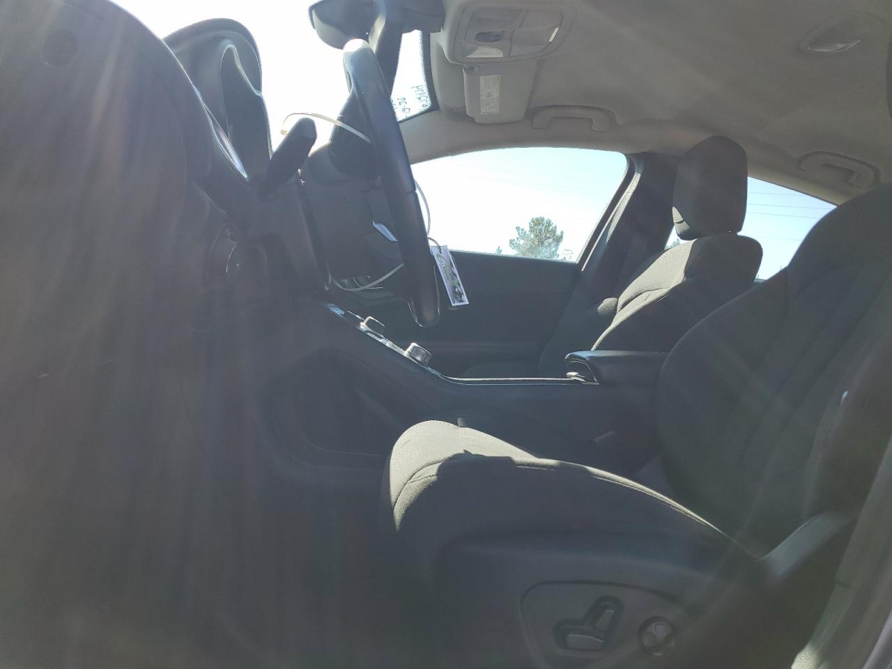 2015 Chrysler 200 Limited VIN: 1C3CCCAB4FN569262 Lot: 93089325