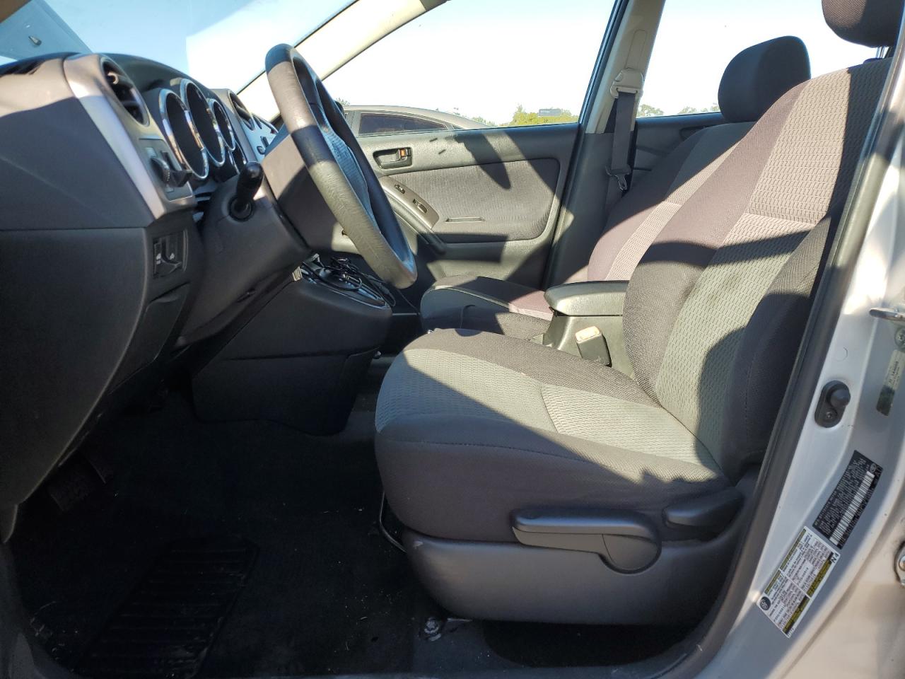 2005 Toyota Corolla Matrix Xr VIN: 2T1KR32E15C401935 Lot: 91372205