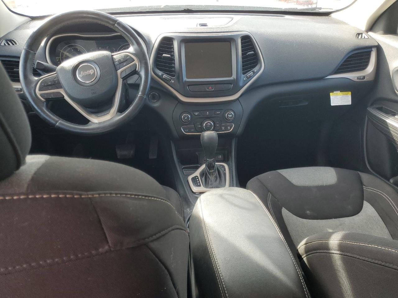 2014 Jeep Cherokee Latitude VIN: 1C4PJLCB2EW205866 Lot: 92249675