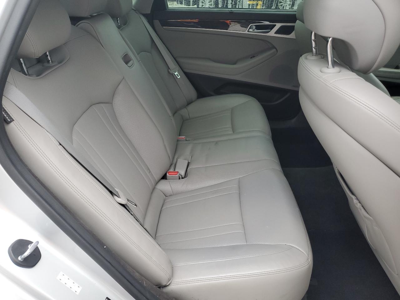 2017 Genesis G80 Base VIN: KMHGN4JE2HU198811 Lot: 91224445