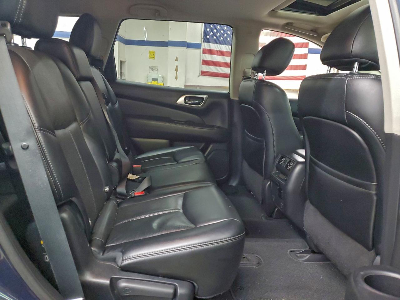 2015 Nissan Pathfinder S VIN: 5N1AR2MM1FC700227 Lot: 93952745