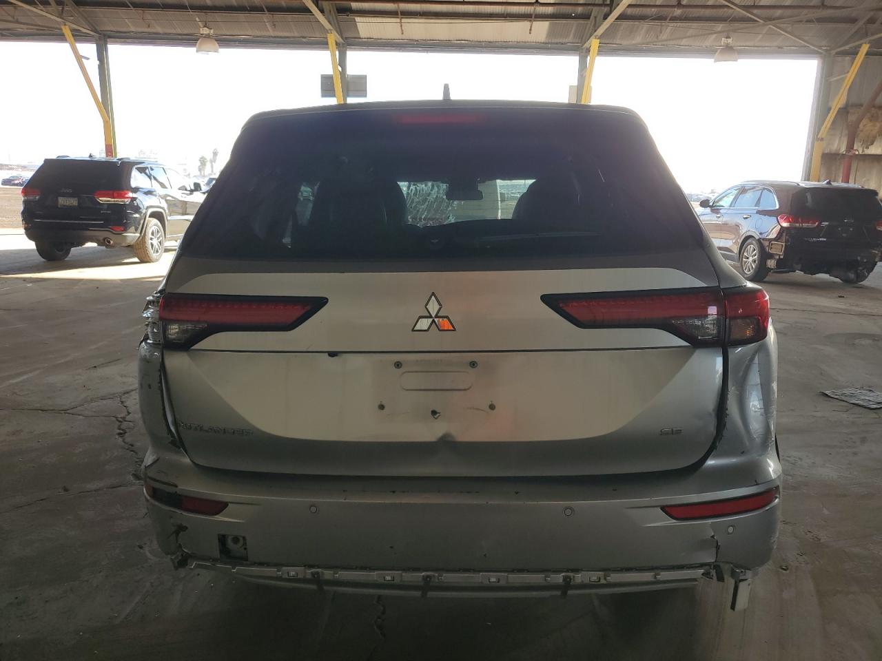 2023 Mitsubishi Outlander Se VIN: JA4J3UA81PZ052499 Lot: 92875445