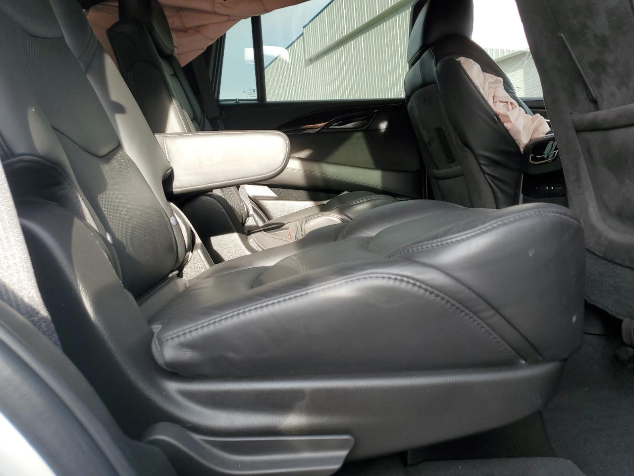 2020 Cadillac Escalade Platinum VIN: 1GYS4DKJ7LR149655 Lot: 92130545