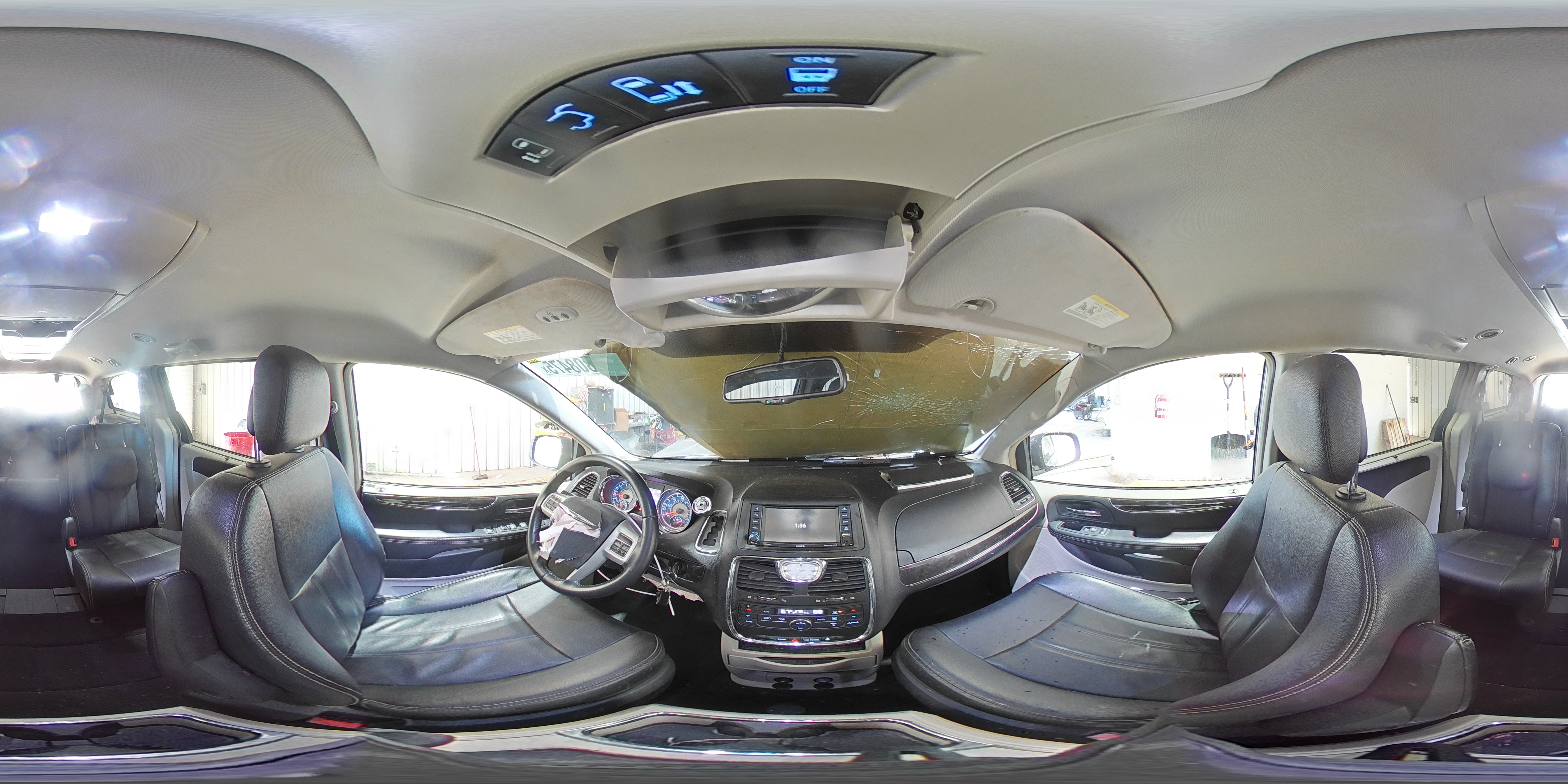 2015 Chrysler Town & Country Touring VIN: 2C4RC1BG8FR513994 Lot: 91308475