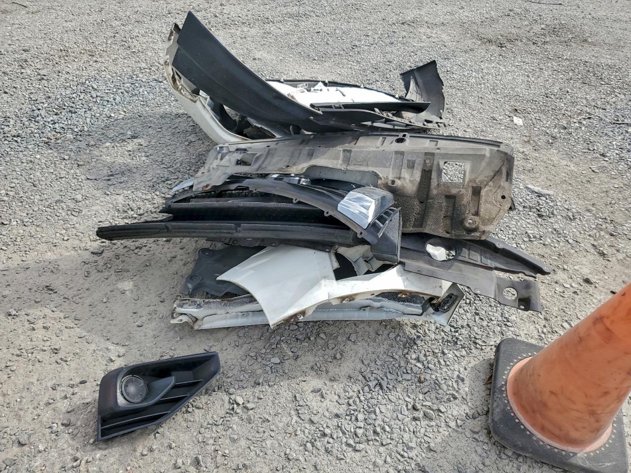 2019 Nissan Pathfinder S VIN: 5N1DR2MMXKC590169 Lot: 94251415