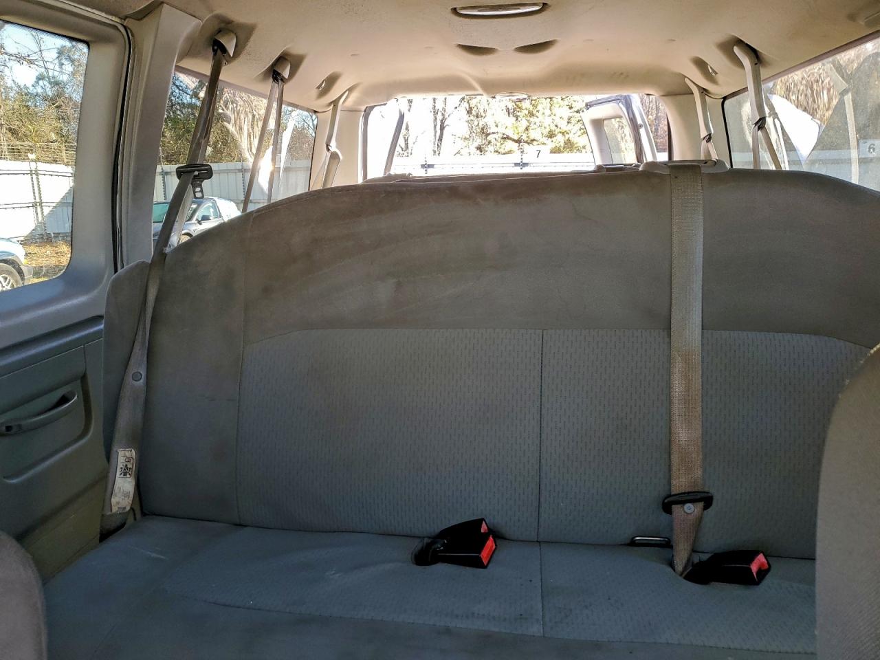 2013 Ford Econoline E350 Super Duty Wagon VIN: 1FBNE3BL6DDA02001 Lot: 94239435