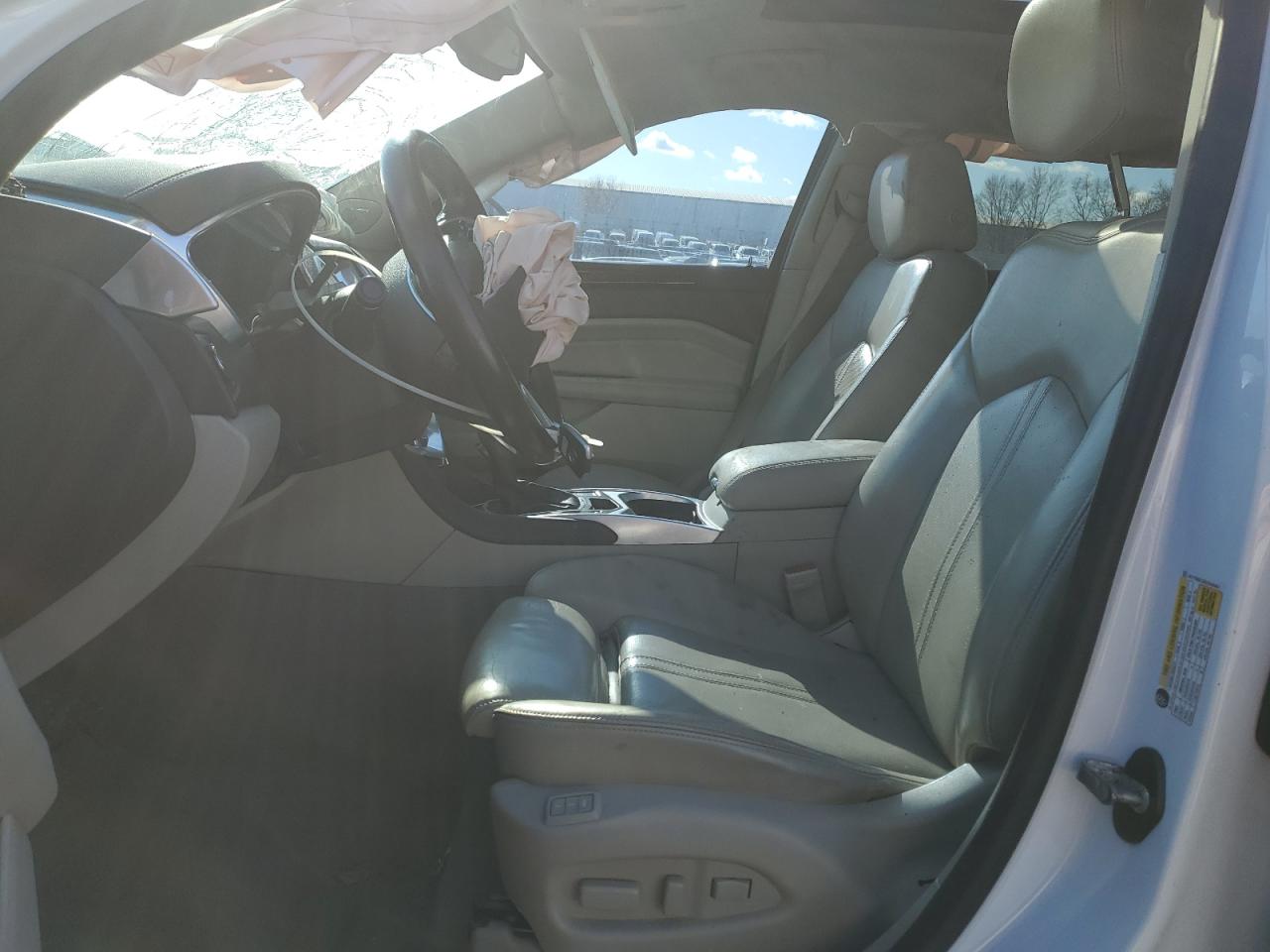 2016 Cadillac Srx Luxury Collection VIN: 3GYFNBE33GS546461 Lot: 92210805