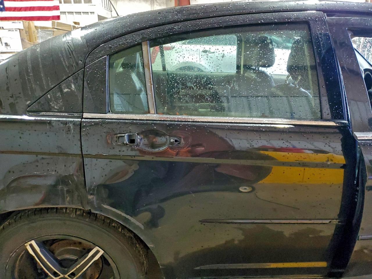 2010 Chrysler Sebring Limited VIN: 1C3CC5FB4AN141186 Lot: 94150935