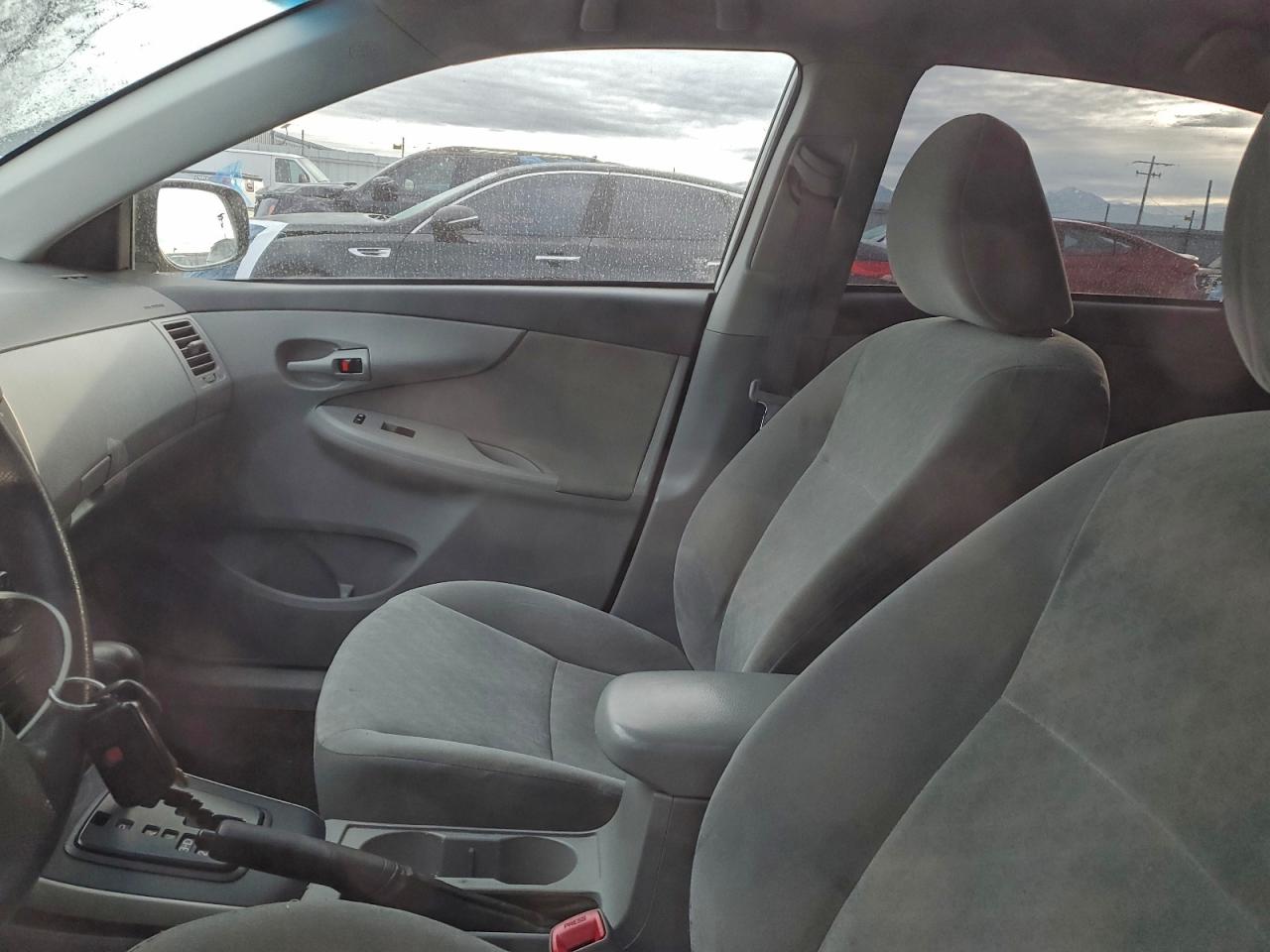 2009 Toyota Corolla Base VIN: JTDBL40E099033169 Lot: 94118565