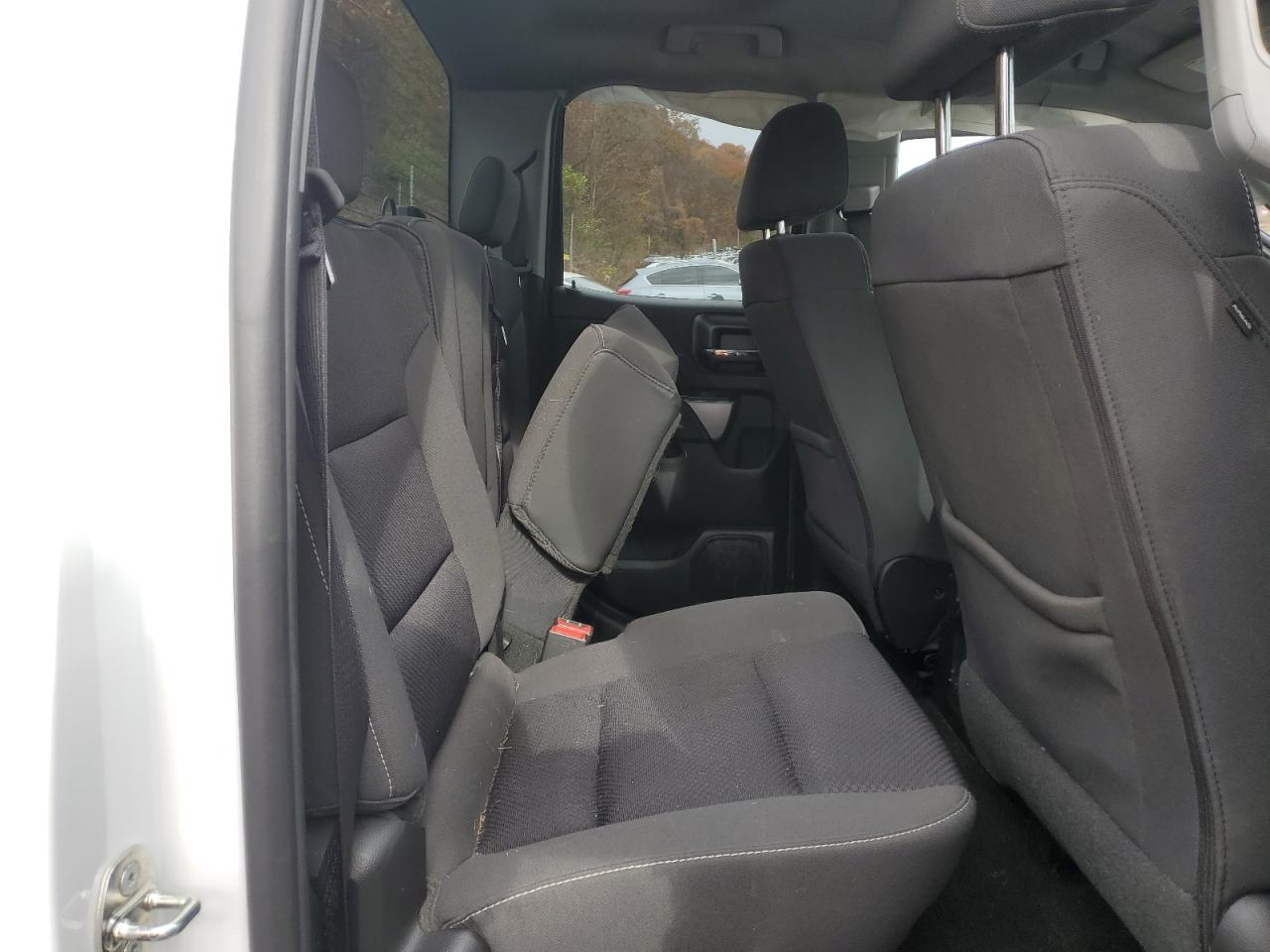 2018 Chevrolet Silverado K1500 Lt VIN: 1GCVKREC6JZ339186 Lot: 91699625