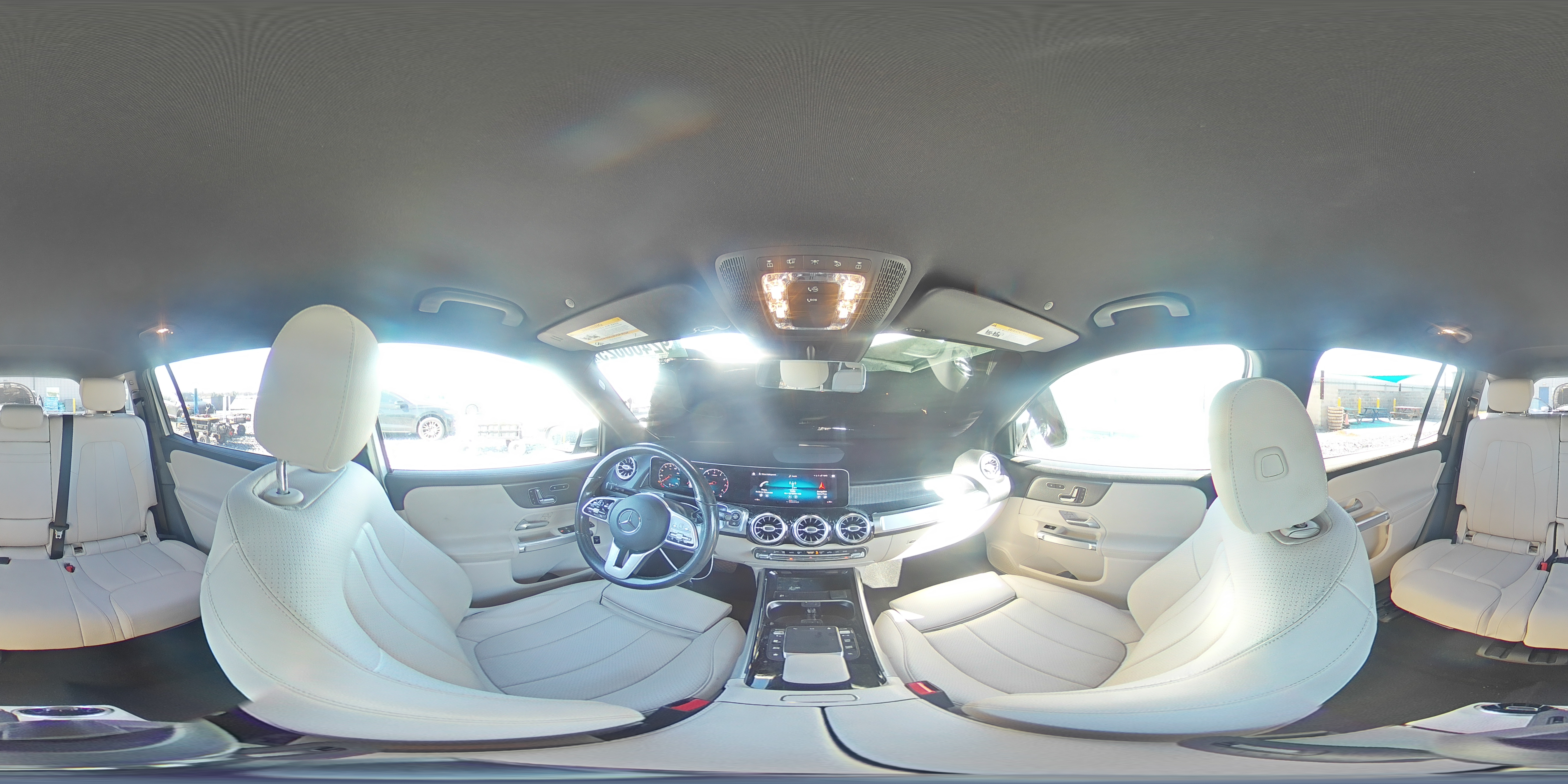 Фото: W1N4M4GB9MW162726