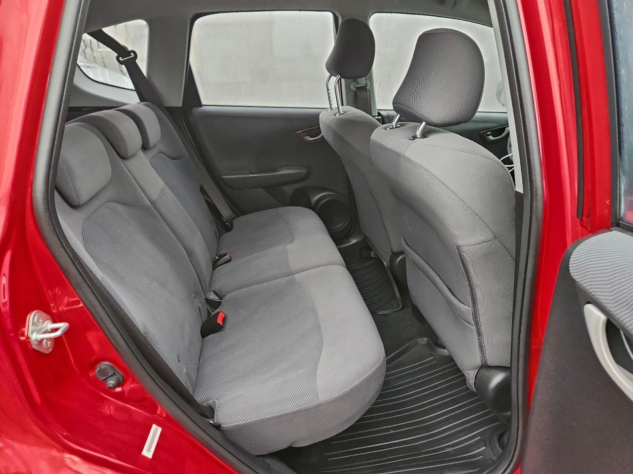 2009 Honda Fit VIN: JHMGE88259C004317 Lot: 93663135