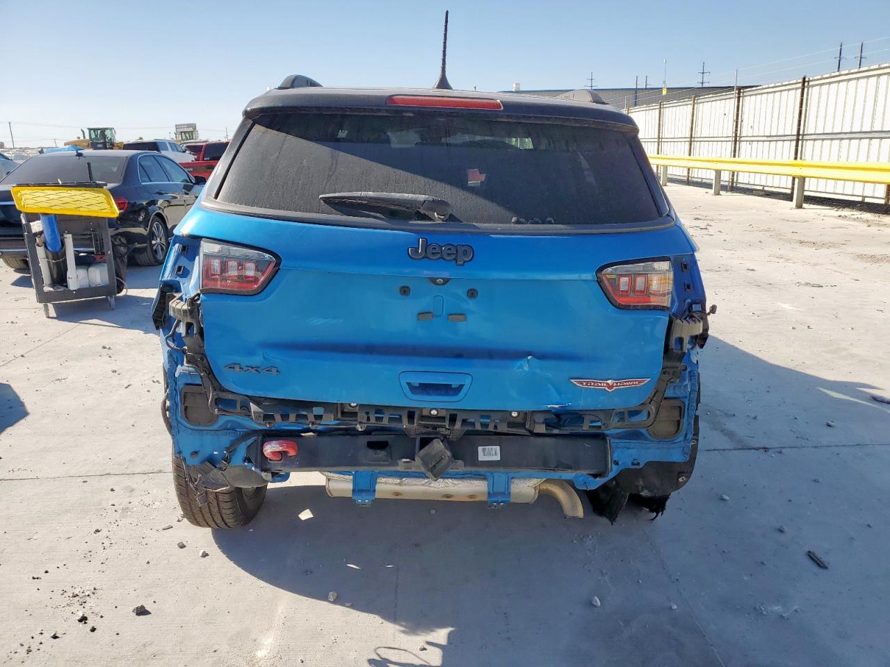 2018 Jeep Compass Trailhawk VIN: 3C4NJDDB6JT137891 Lot: 92222375