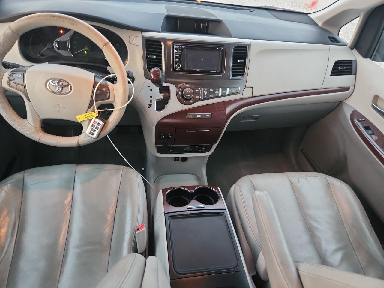 2013 Toyota Sienna Xle VIN: 5TDDK3DC7DS059292 Lot: 92671555