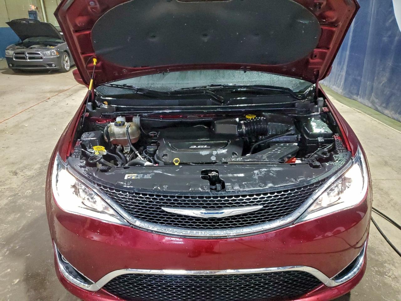 2017 Chrysler Pacifica Touring L Plus VIN: 2C4RC1EG8HR628352 Lot: 92806365