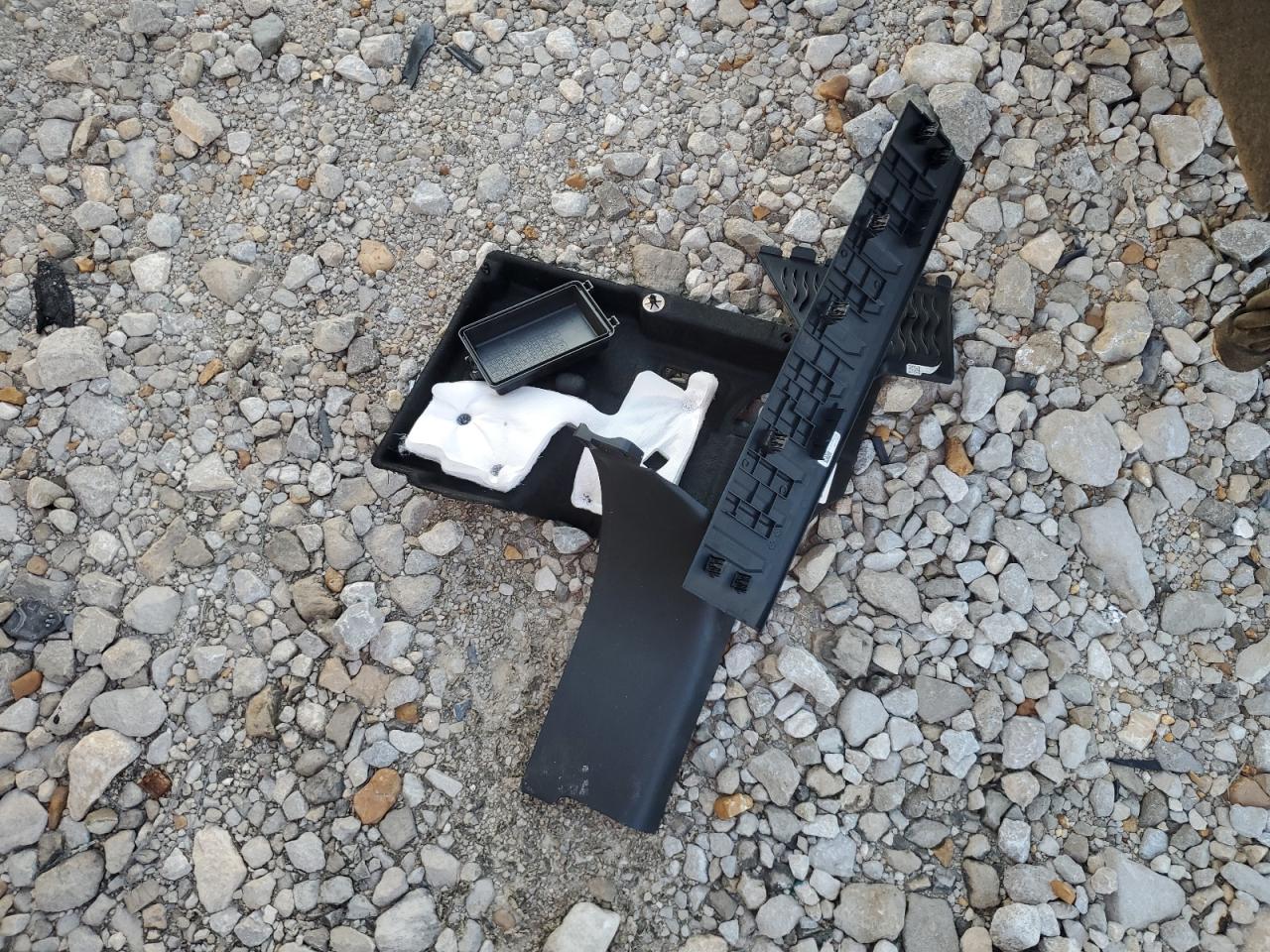 2023 Ford F350 Super Duty Flatbed Truck VIN: 1FT8W3DTXPEE15301 Lot: 91612155