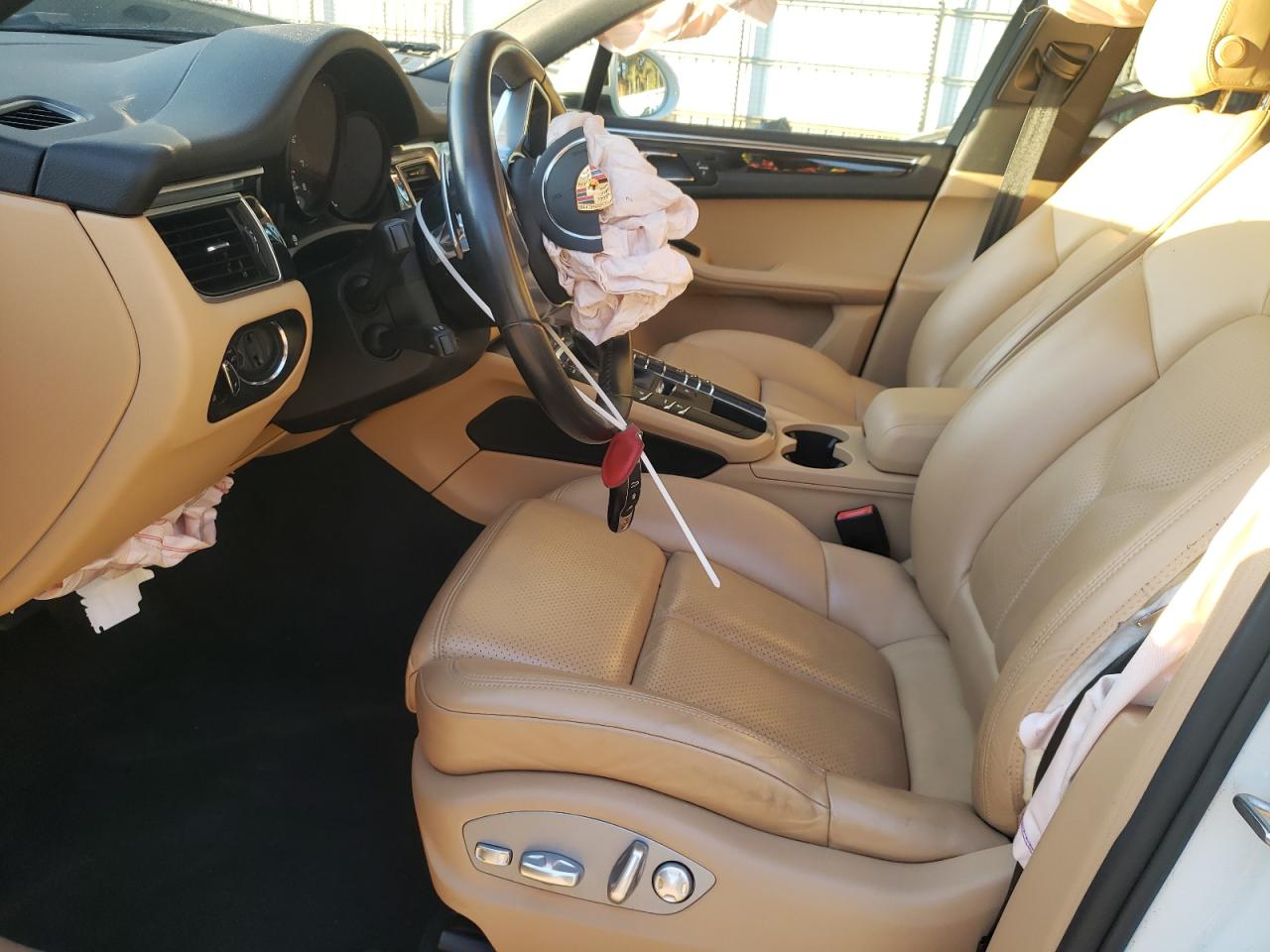 2018 Porsche Macan VIN: WP1AA2A52JLB17343 Lot: 91943345