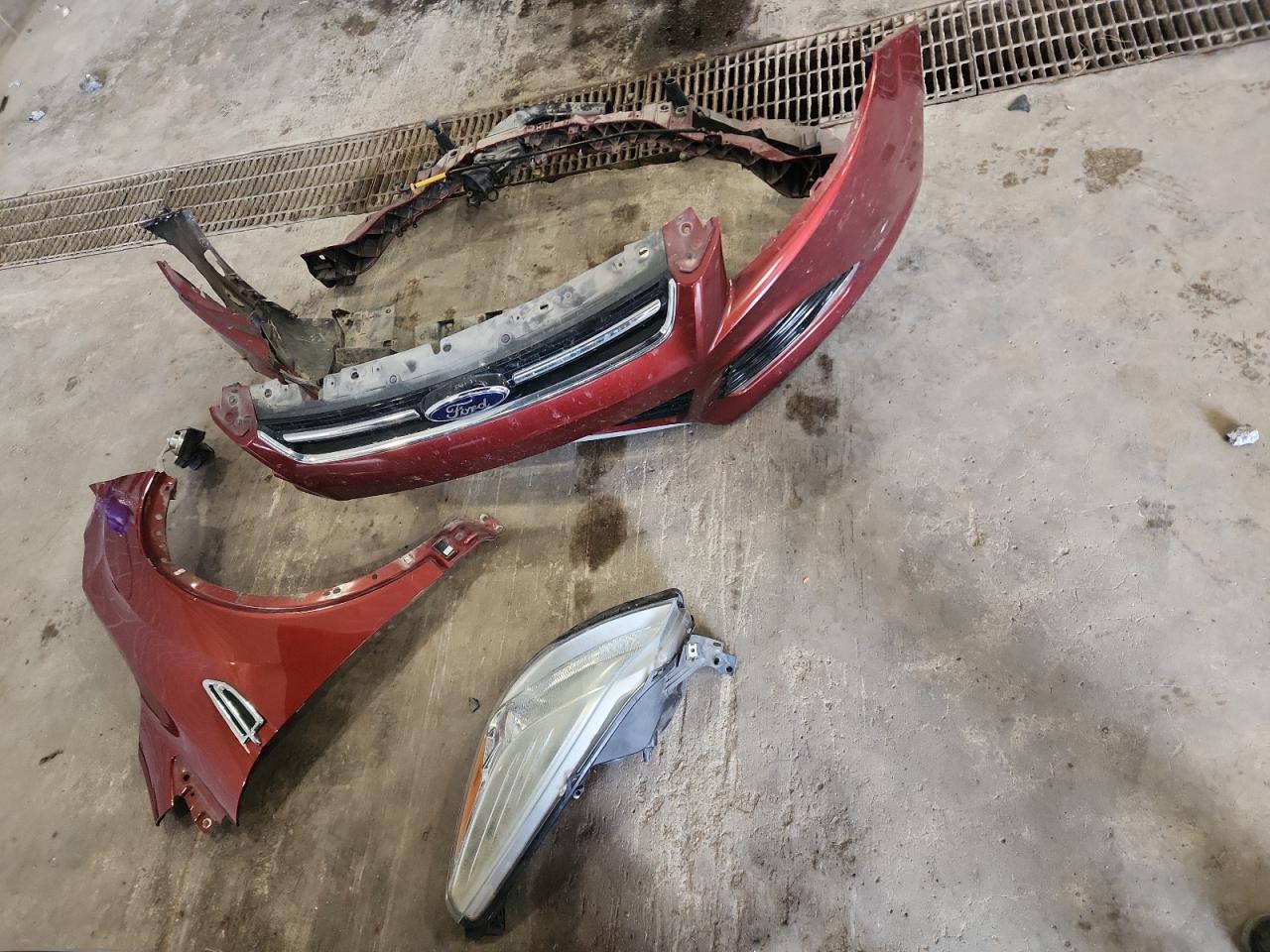 2014 Ford Escape Titanium VIN: 1FMCU0JX9EUD24718 Lot: 92063325