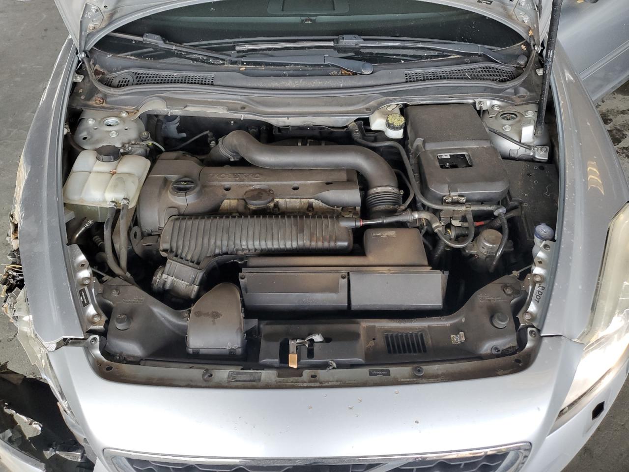 2013 Volvo C70 T5 VIN: YV1672MC2DJ139451 Lot: 92823855