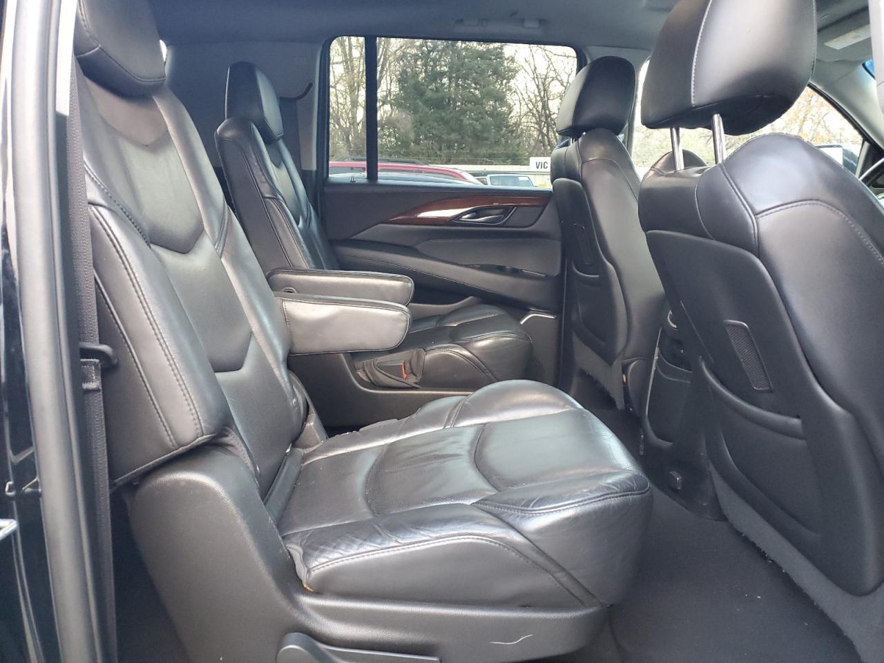 2018 Cadillac Escalade Esv Luxury VIN: 1GYS4HKJ7JR334471 Lot: 93170595