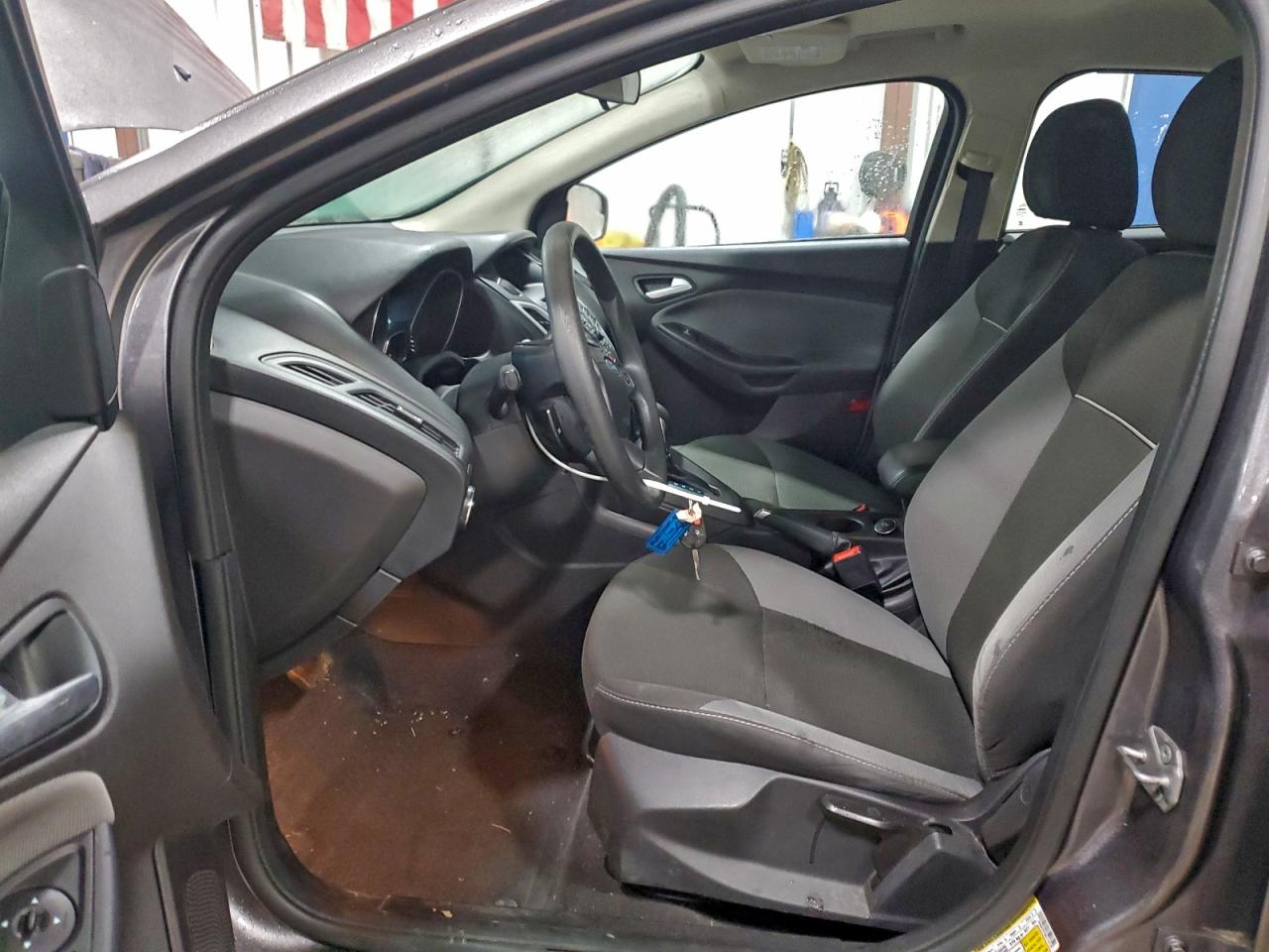 2014 Ford Focus Se VIN: 1FADP3F29EL174135 Lot: 93506535