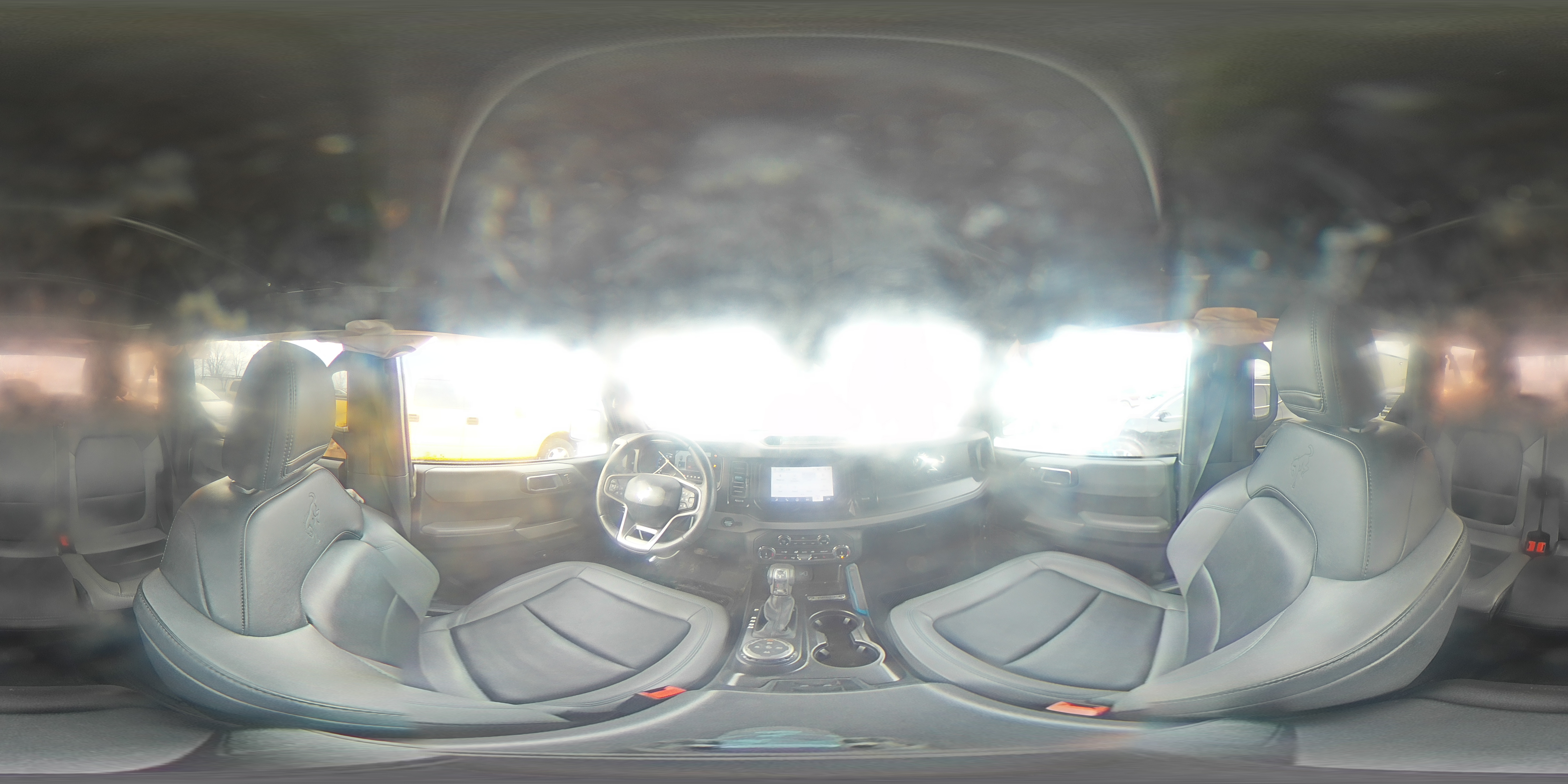 2022 Ford Bronco Base VIN: 1FMEE5DH0NLA90000 Lot: 93963225