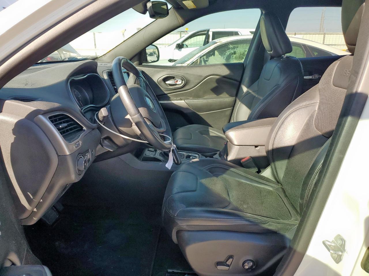 2019 Jeep Cherokee Limited VIN: 1C4PJLDN2KD333170 Lot: 93043345