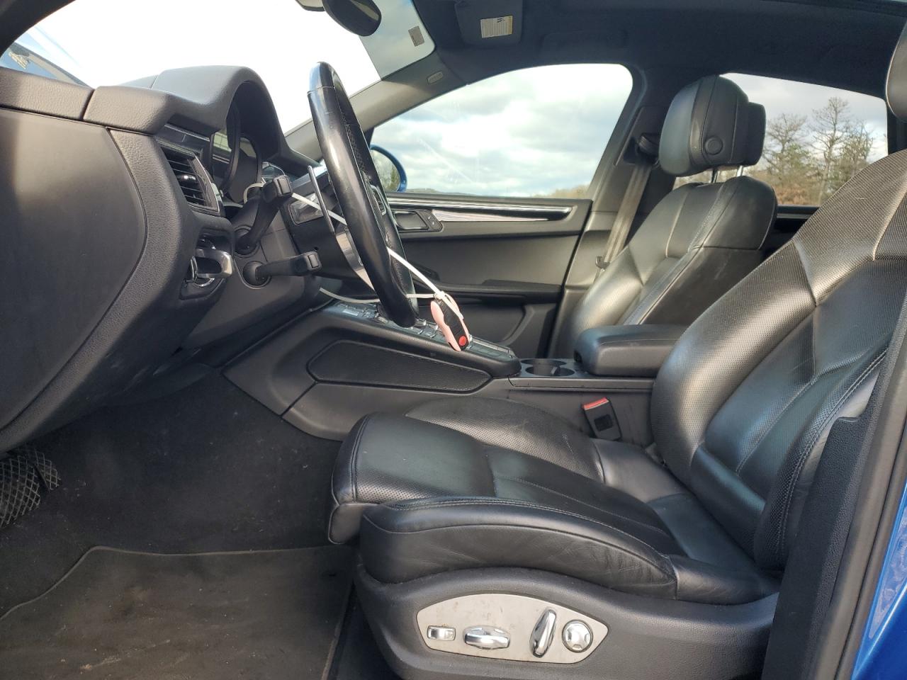 2018 Porsche Macan S VIN: WP1AB2A53JLB32429 Lot: 91221065