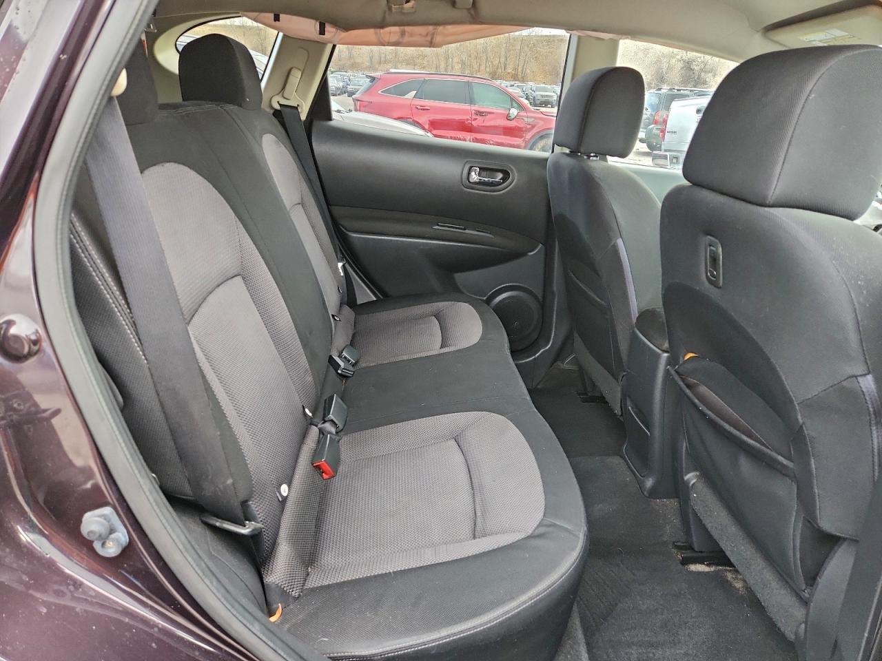 2011 Nissan Rogue S VIN: JN8AS5MV6BW301281 Lot: 94392065