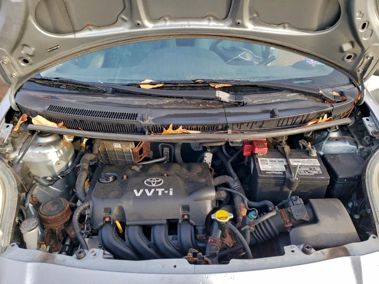 2008 Toyota Yaris VIN: JTDJT923085218882 Lot: 94122805