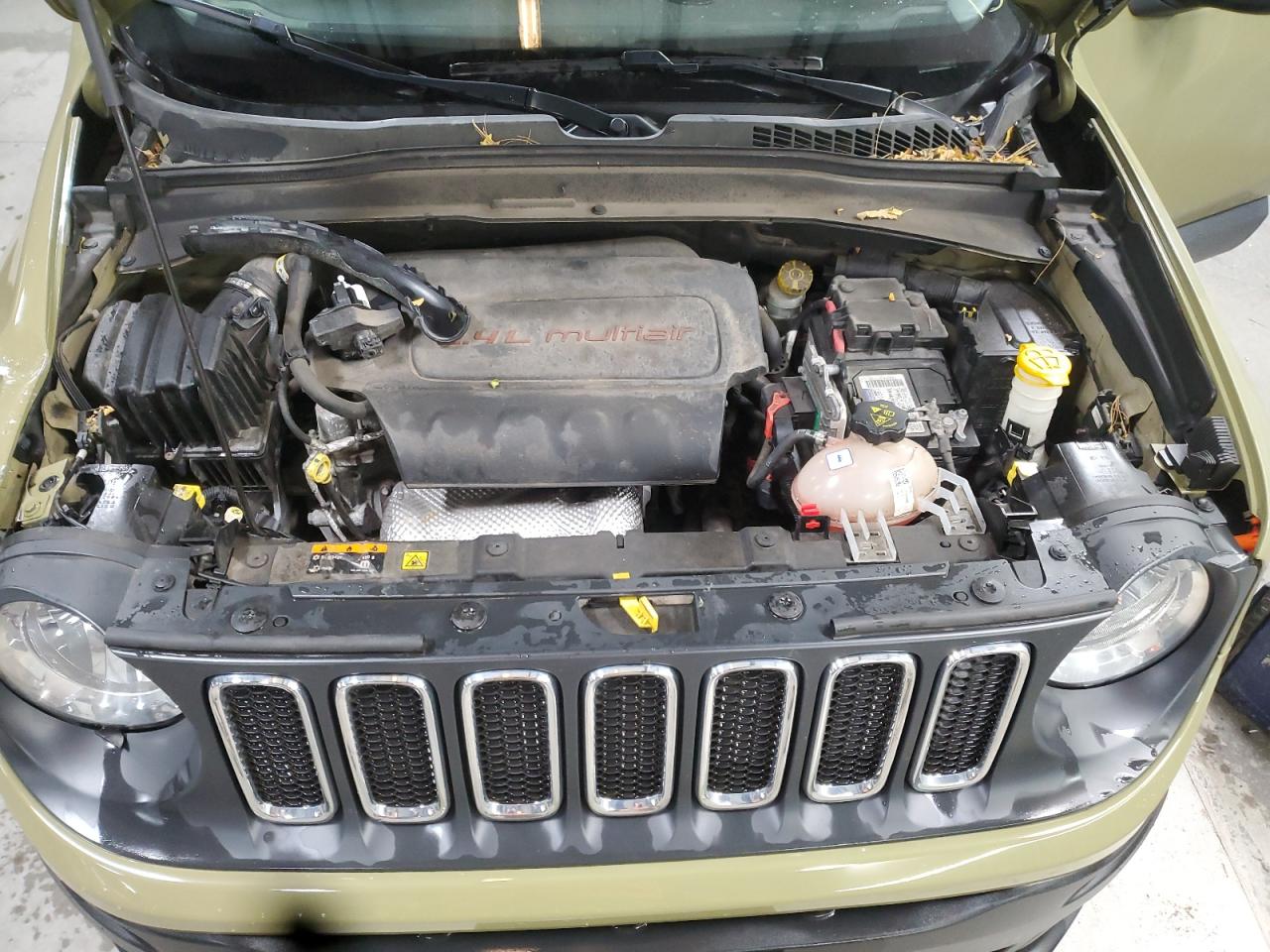 2015 Jeep Renegade Sport VIN: ZACCJAAT0FPB52880 Lot: 91431955