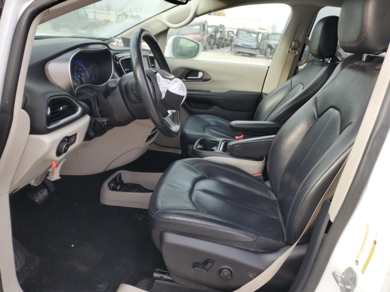 2020 Chrysler Pacifica Touring L VIN: 2C4RC1BGXLR275299 Lot: 90790665