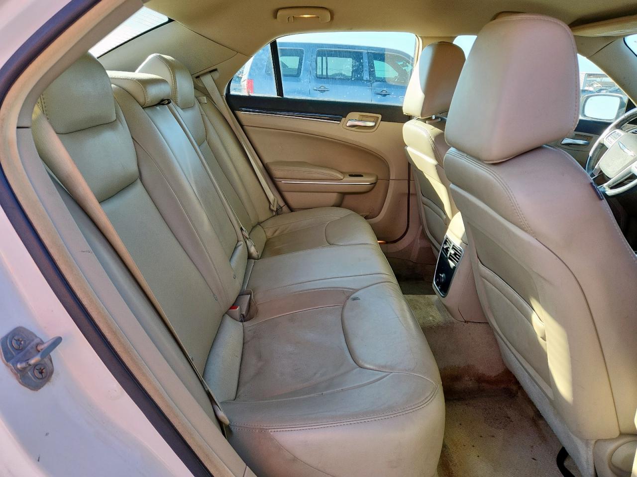 2014 Chrysler 300 VIN: 2C3CCAAG8EH375650 Lot: 92907575