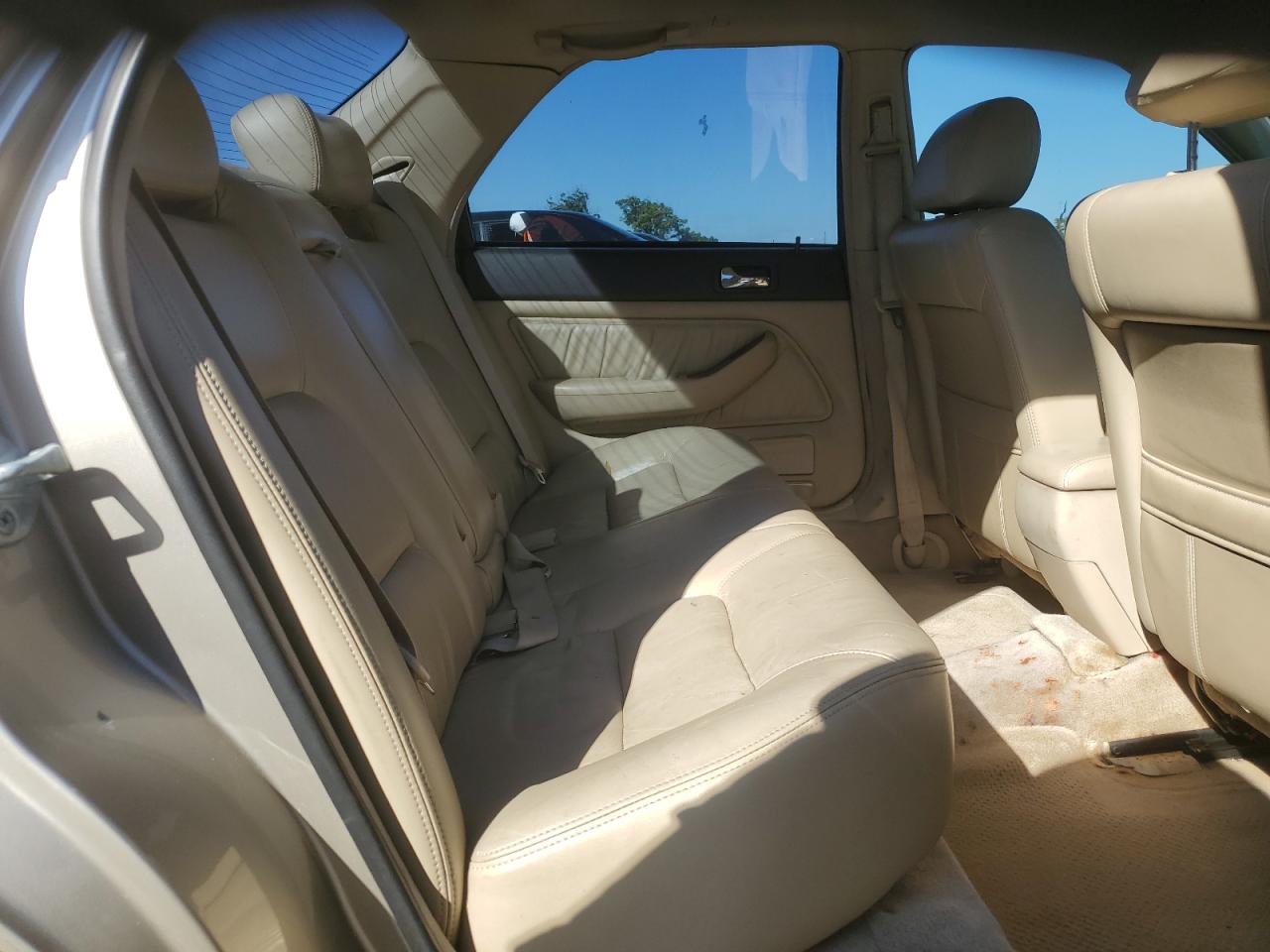 1994 Acura Legend Gs VIN: JH4KA7683RC017042 Lot: 90893065