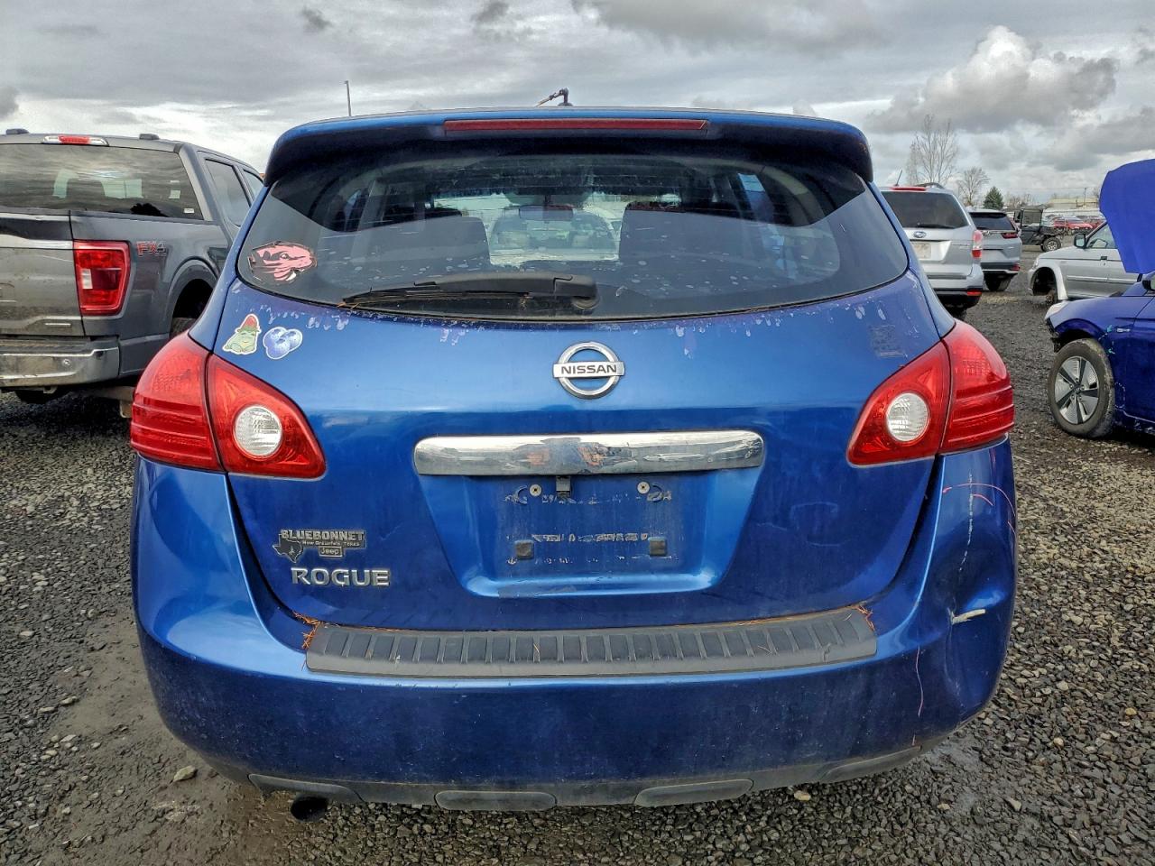 2011 Nissan Rogue S VIN: JN8AS5MT2BW174575 Lot: 93305175