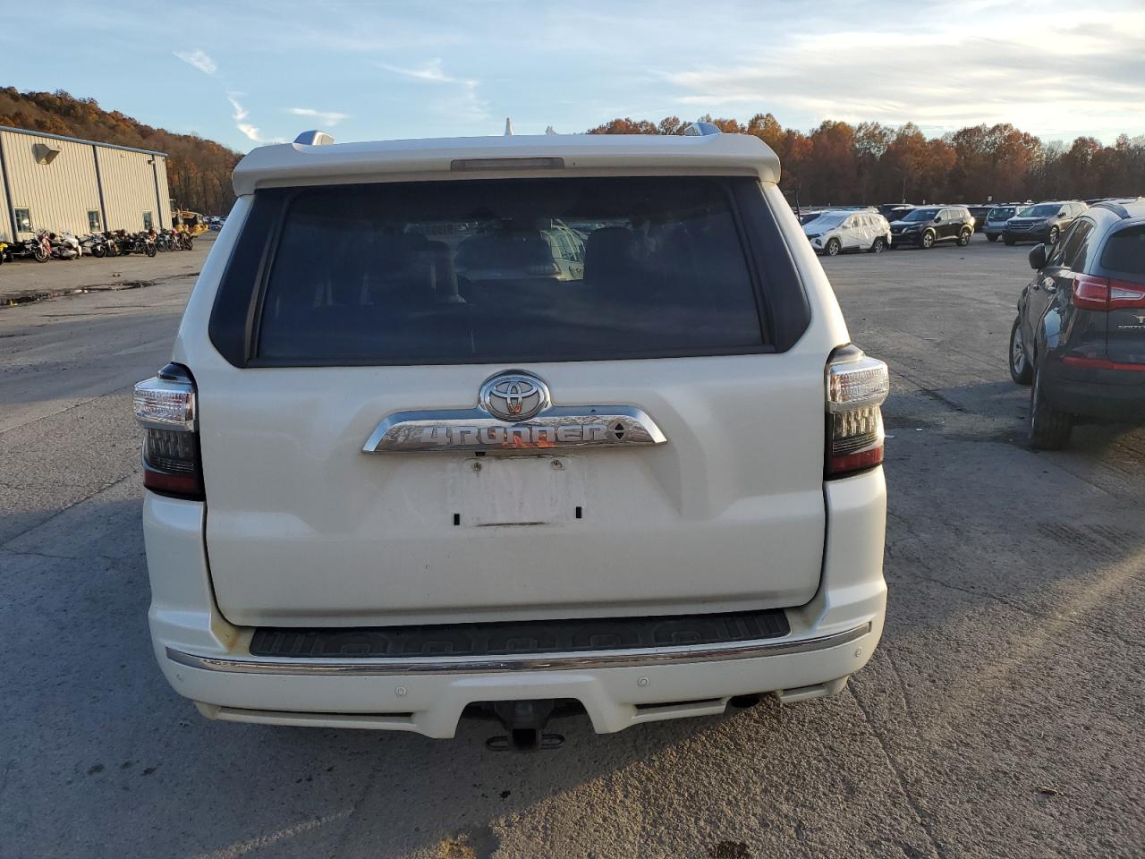 2017 Toyota 4Runner Sr5/Sr5 Premium VIN: JTEBU5JR6H5410819 Lot: 91509335