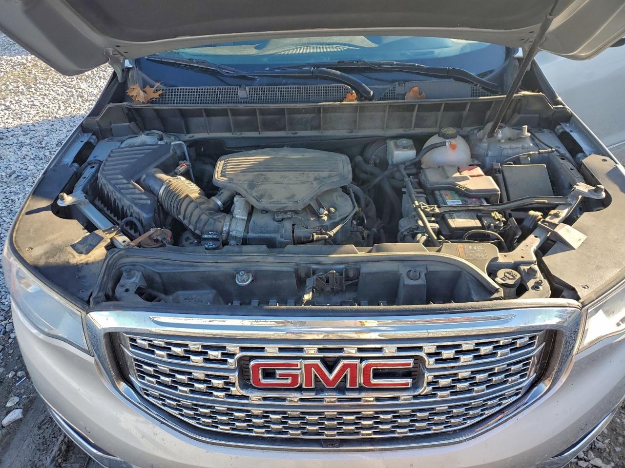 2018 GMC Acadia Denali VIN: 1GKKNPLS7JZ243595 Lot: 94137615