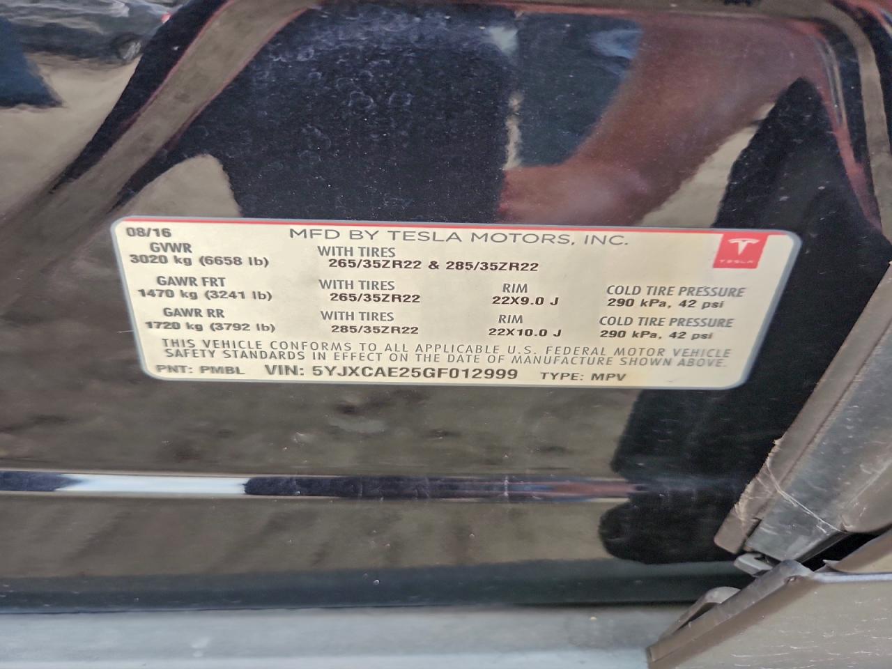 2016 Tesla Model X VIN: 5YJXCAE25GF012999 Lot: 93607295