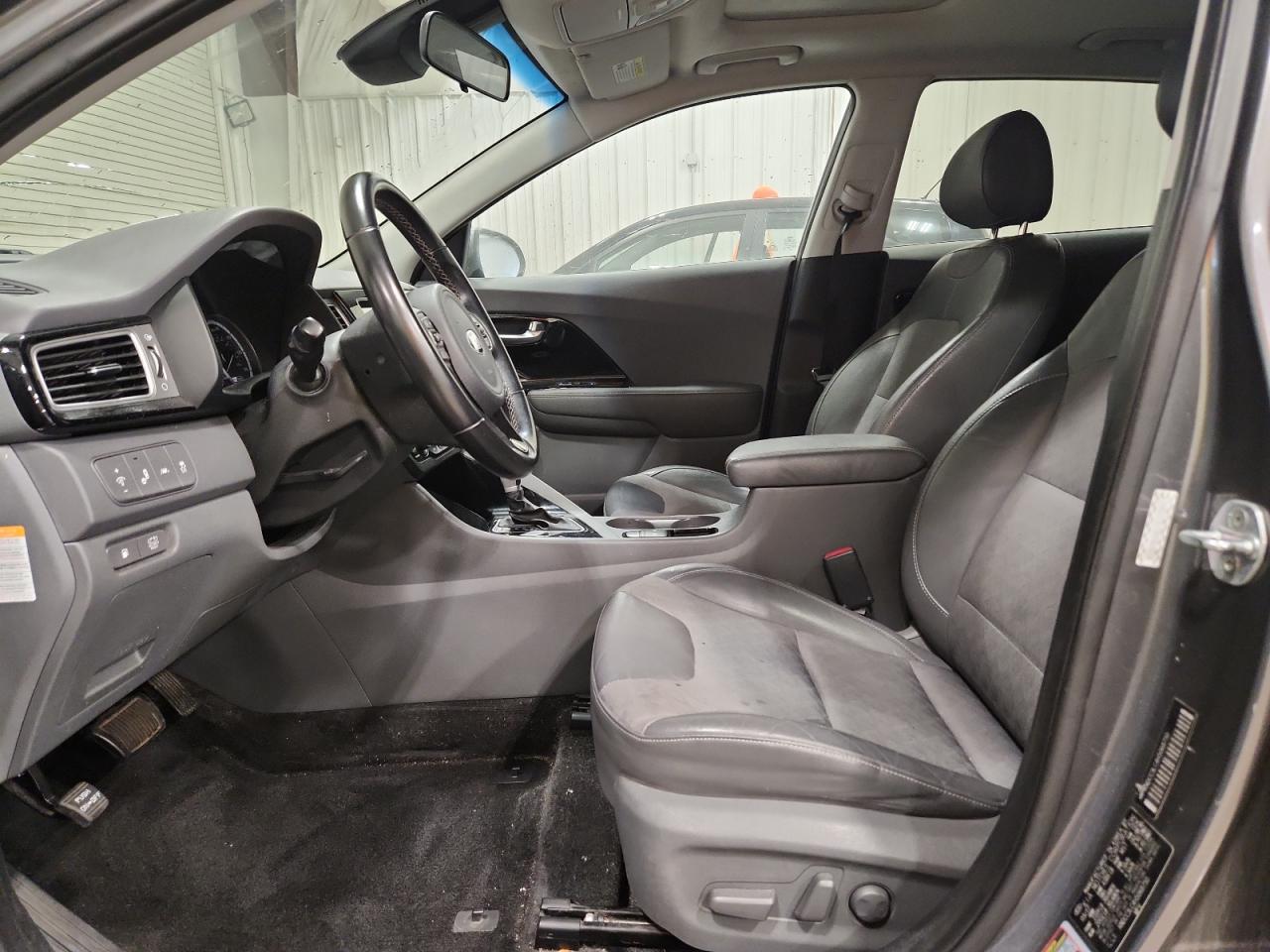 2017 Kia Niro Ex VIN: KNDCC3LC4H5068750 Lot: 92527295